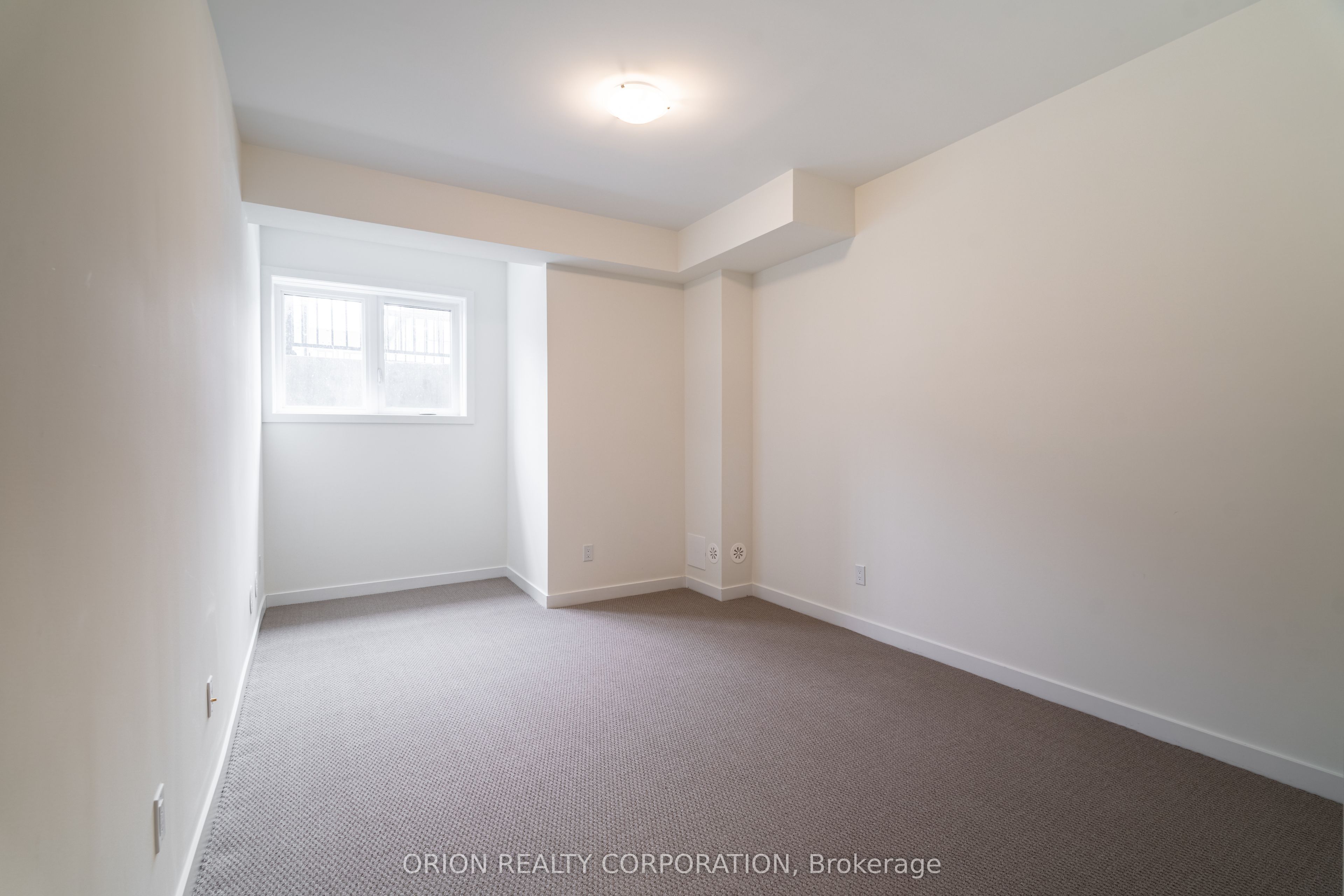 160 Densmore Rd Property Photo 19