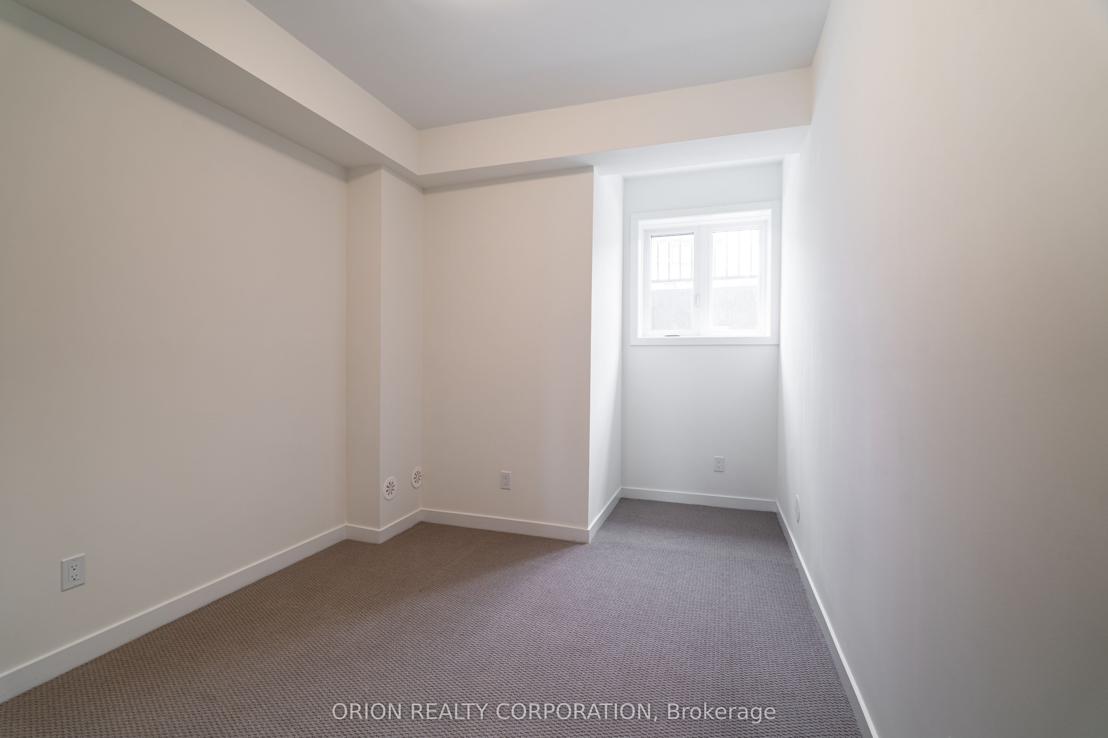 160 Densmore Rd Property Photo 22