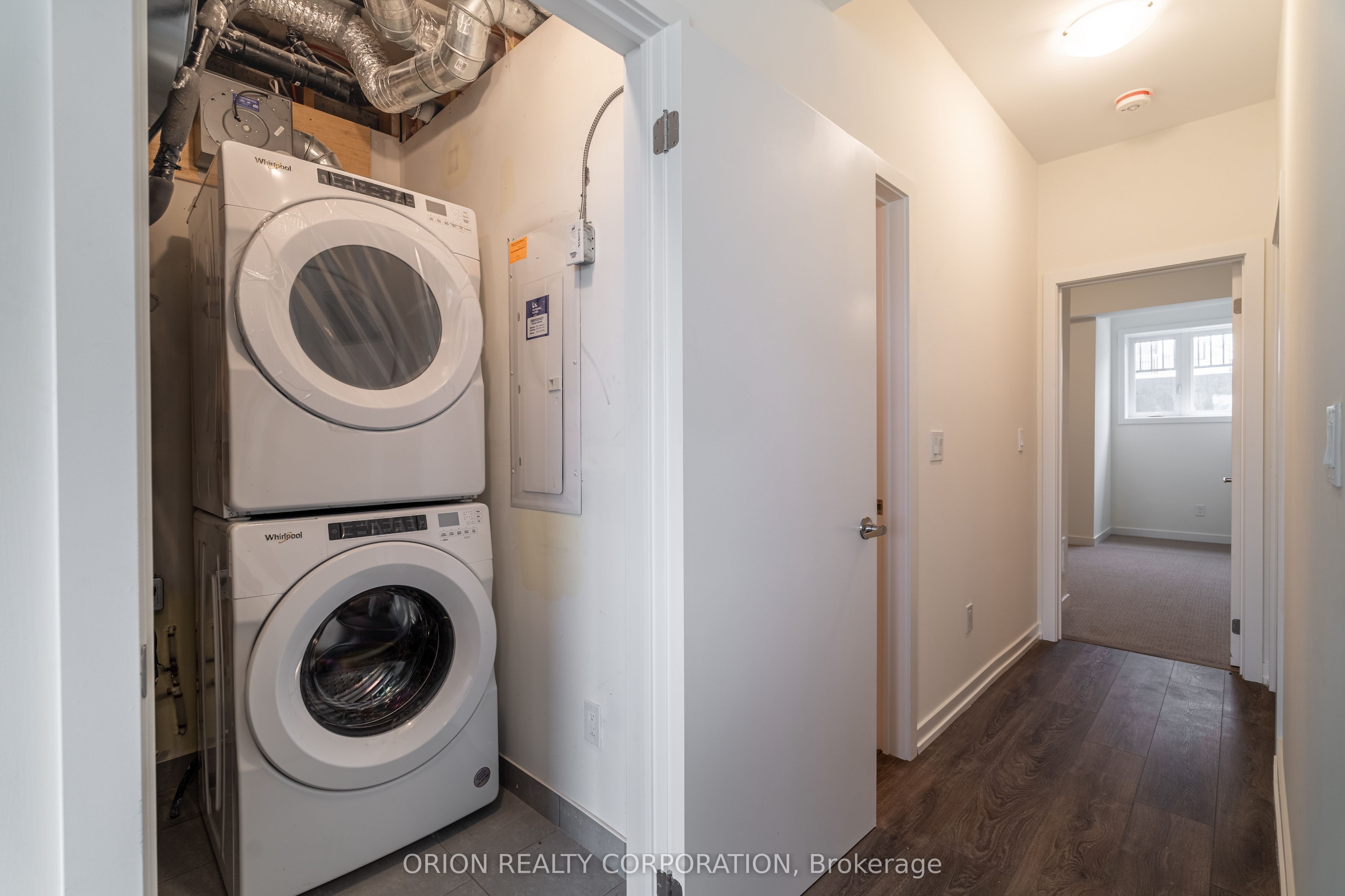 160 Densmore Rd Property Photo 25