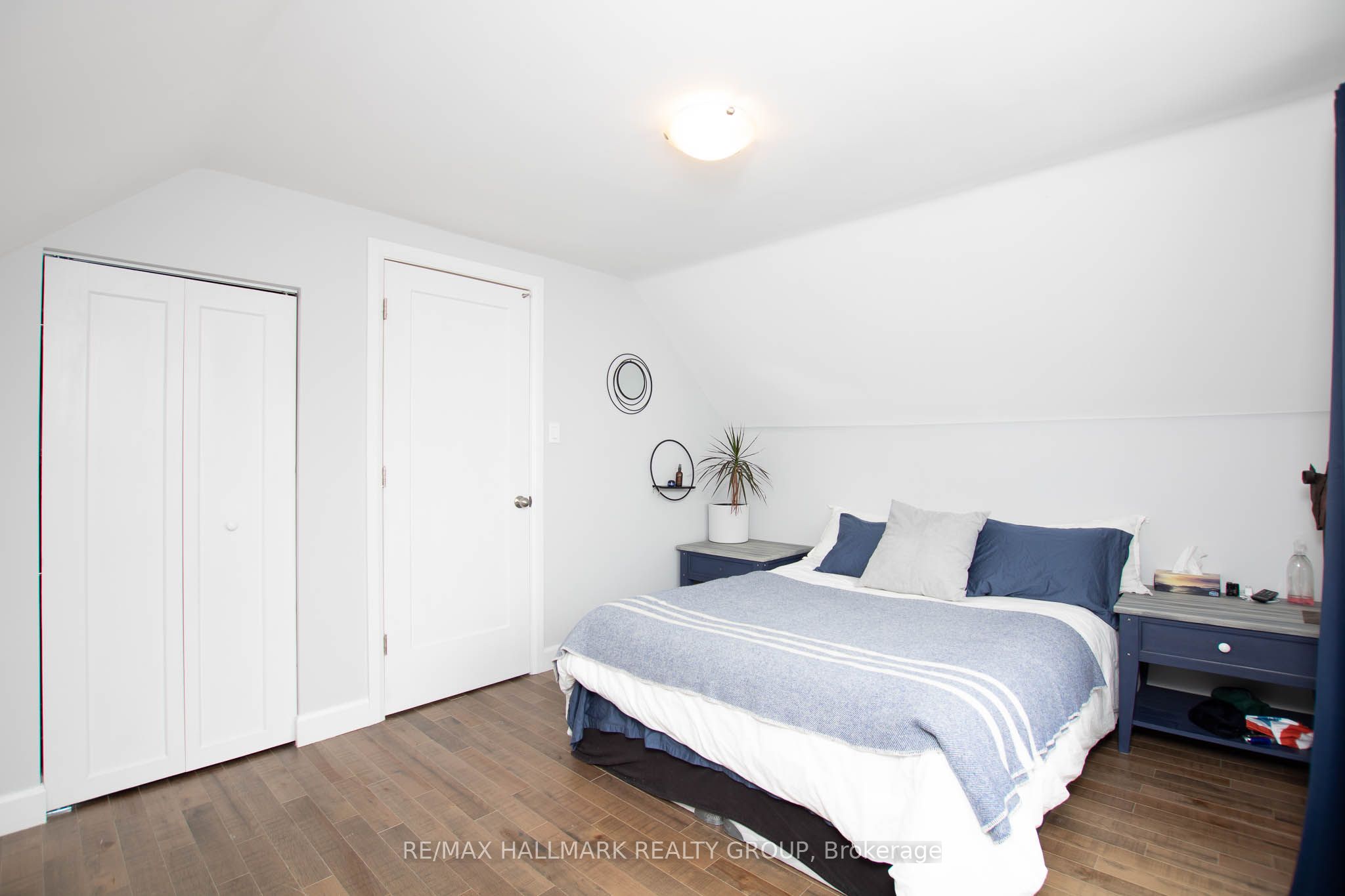 929 Merivale Road Property Photo 19