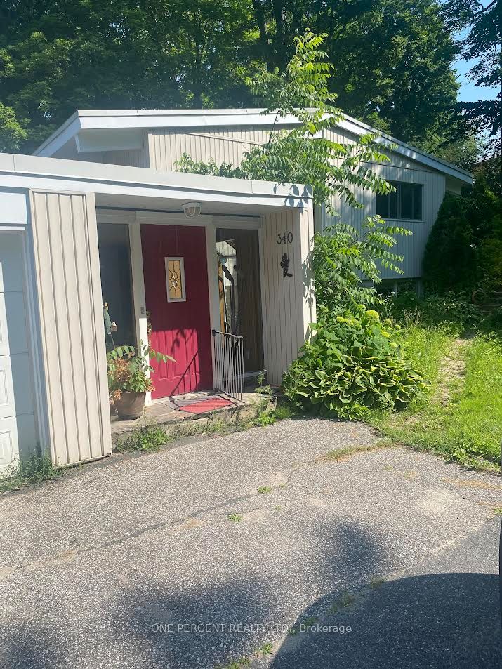 340 Greavette St Property Photo 2
