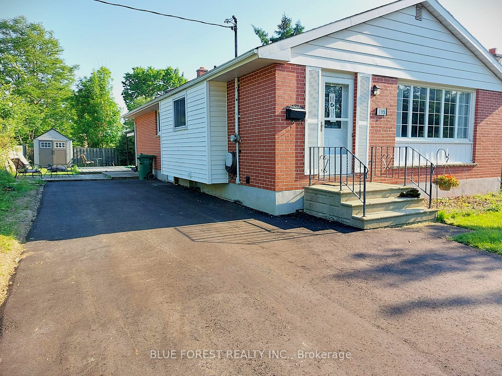 195 Myrtle Street Property Photo 2