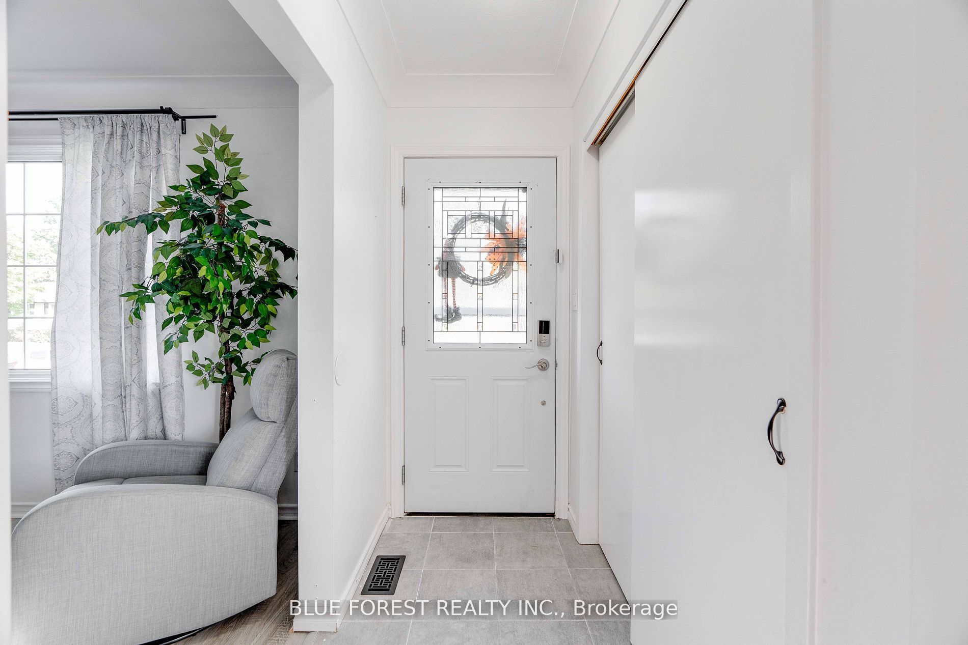 195 Myrtle Street Property Photo 6