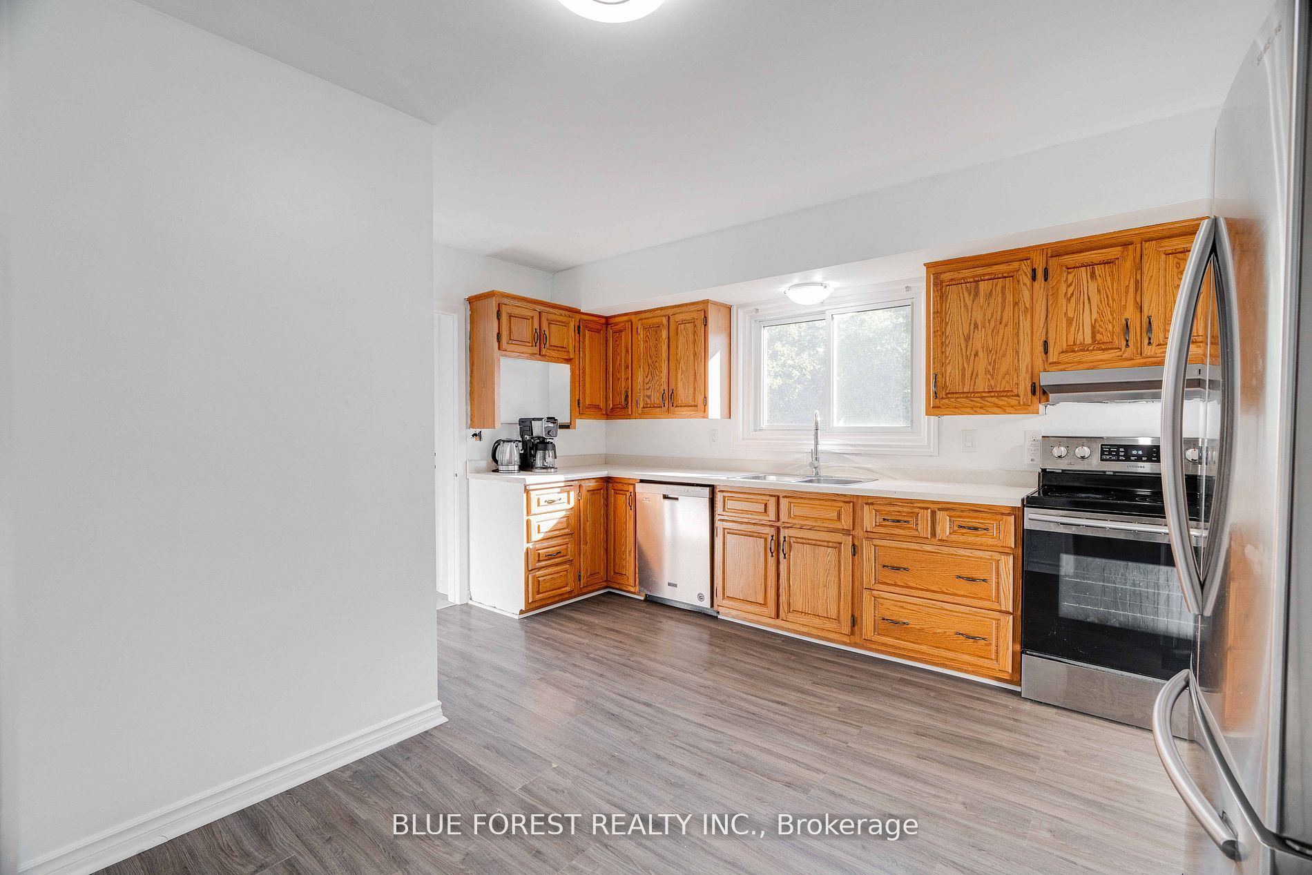 195 Myrtle Street Property Photo 8
