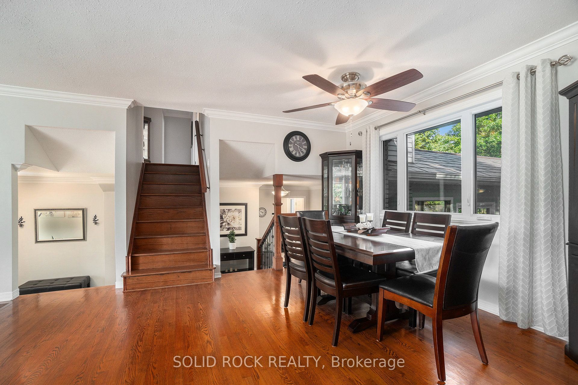 2278 Russland Road Property Photo 14