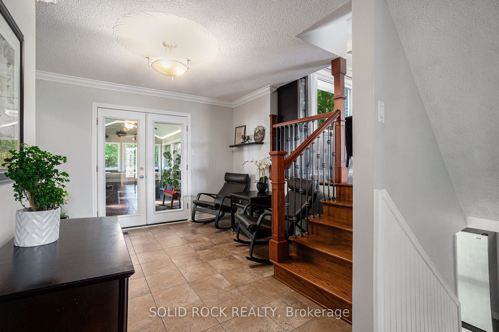 2278 Russland Road Property Photo 19