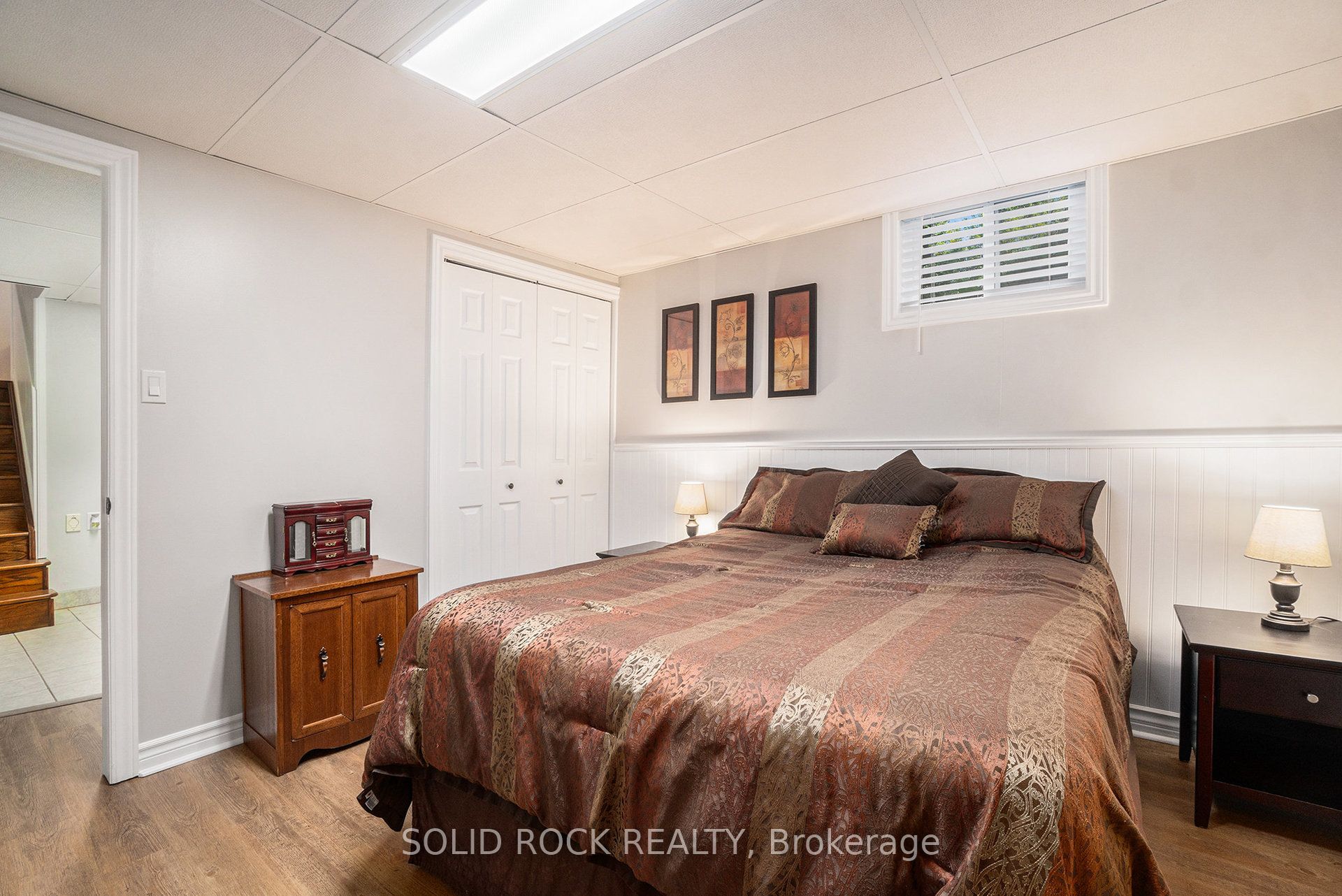 2278 Russland Road Property Photo 36