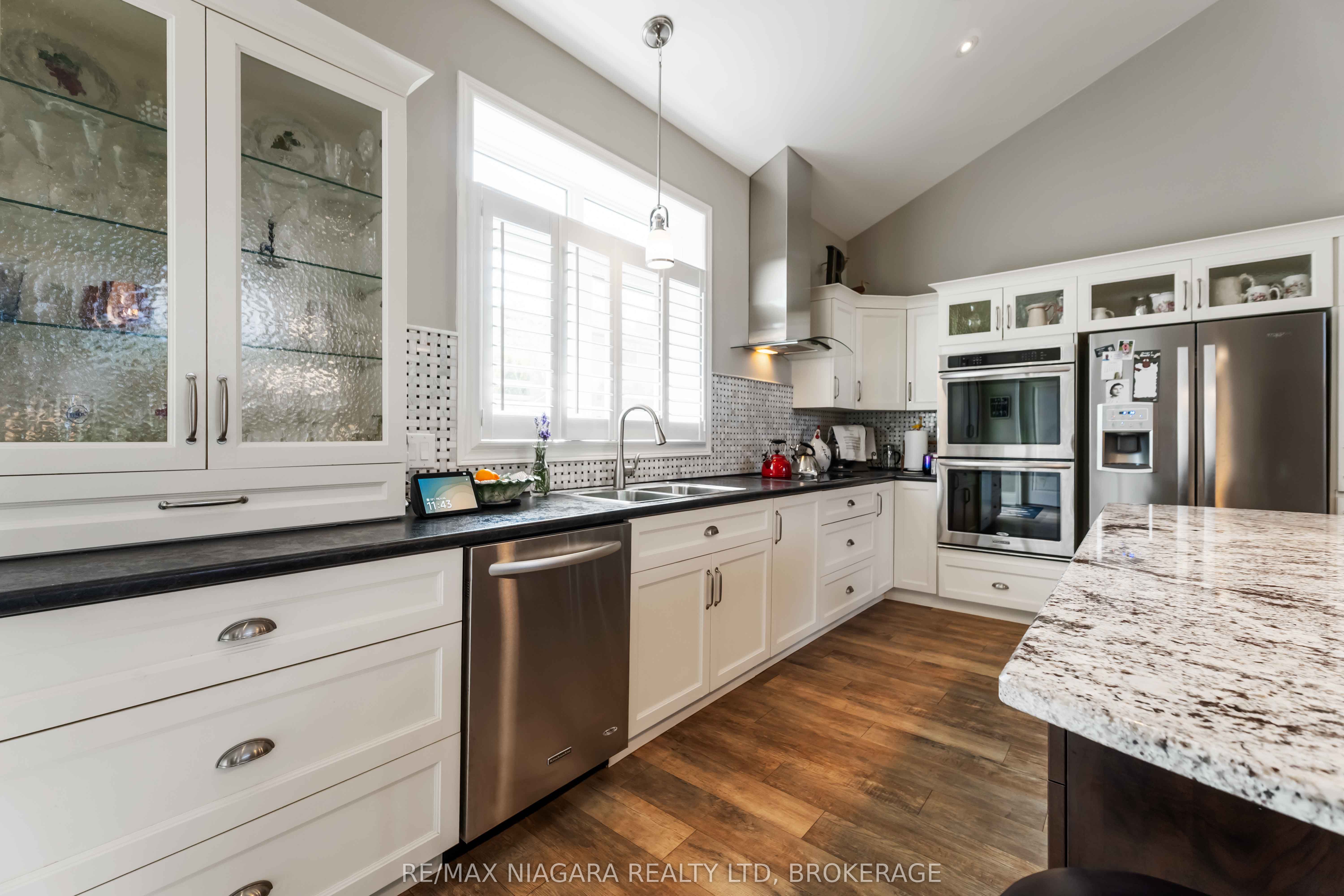 4152 Bridgewater Street Property Photo 13