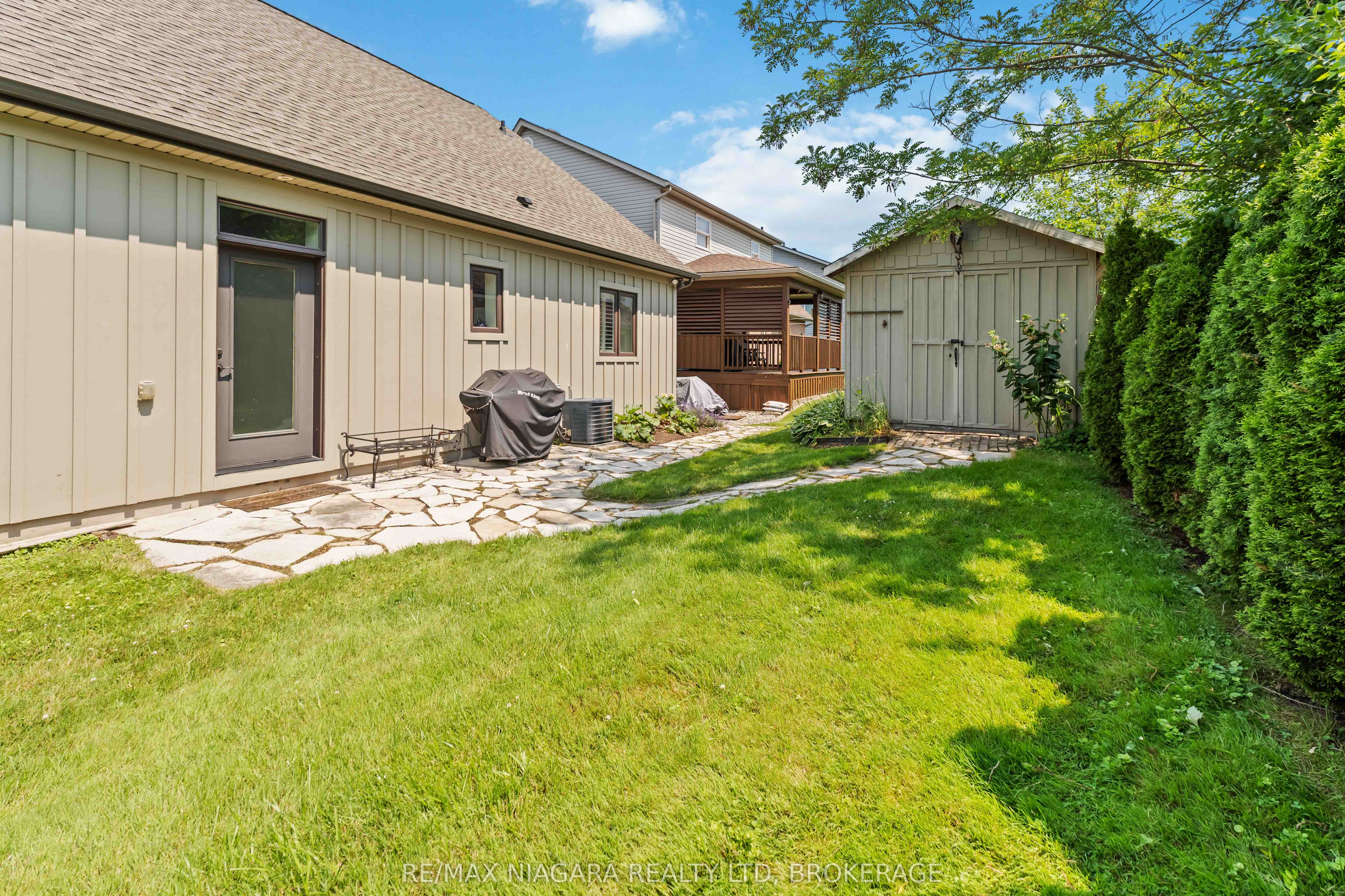 4152 Bridgewater Street Property Photo 27