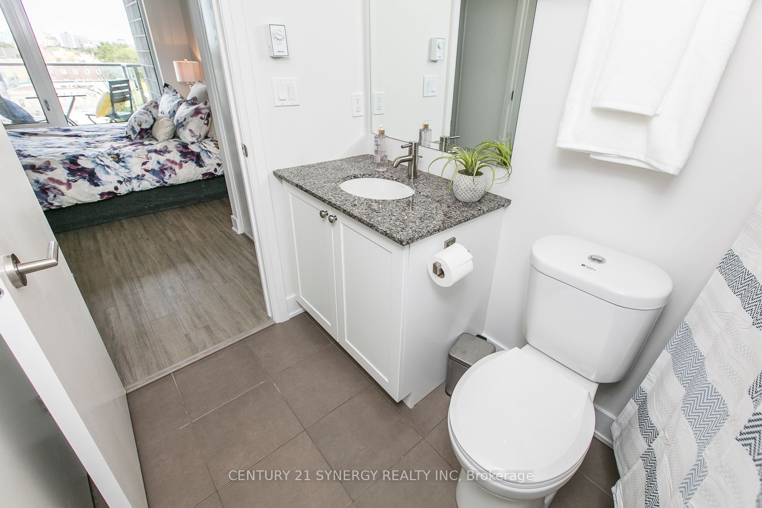118 Holmwood Ave Property Photo 18