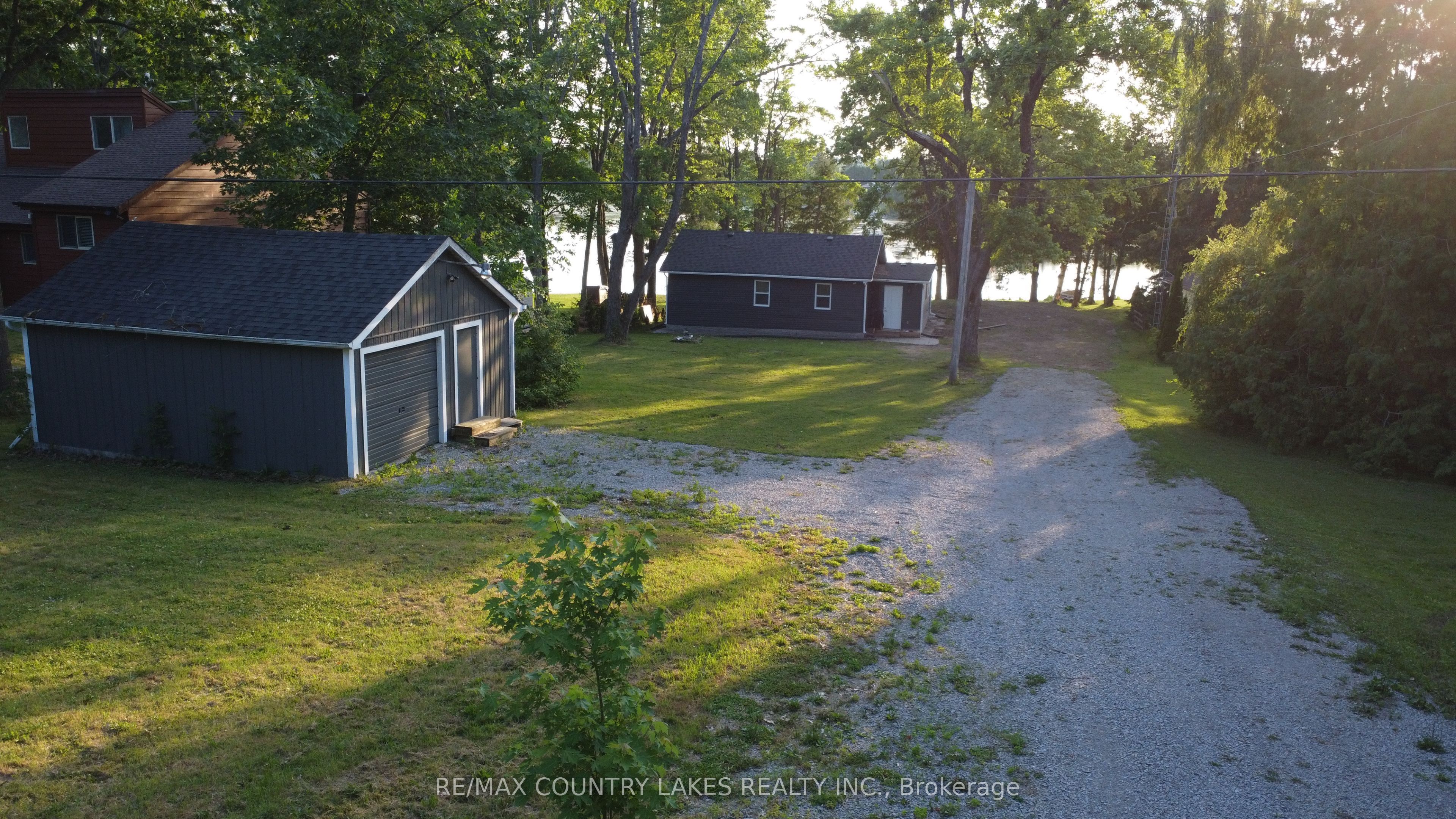 10 Rockside Lane Property Photo 19