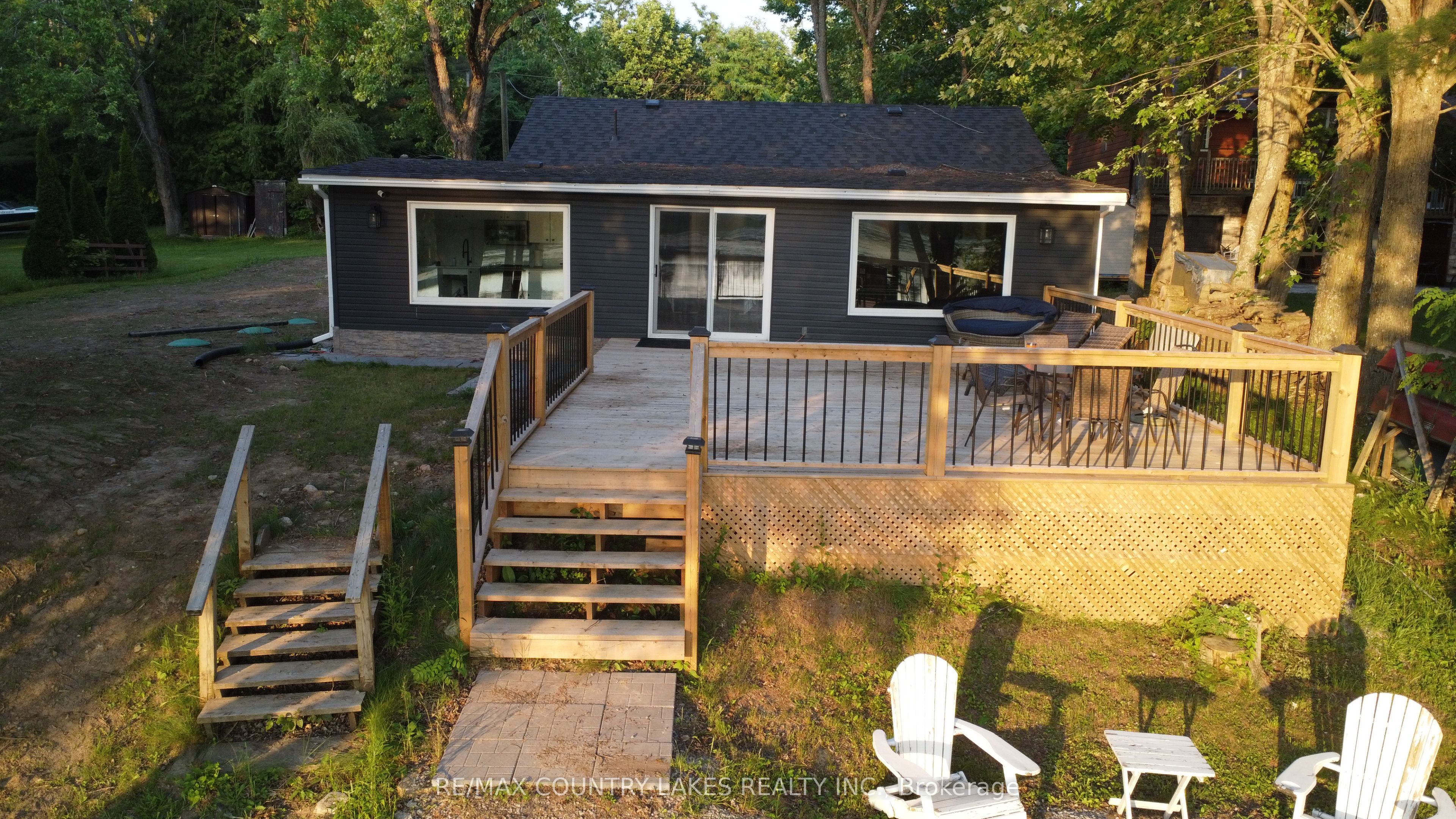 10 Rockside Lane Property Photo 23