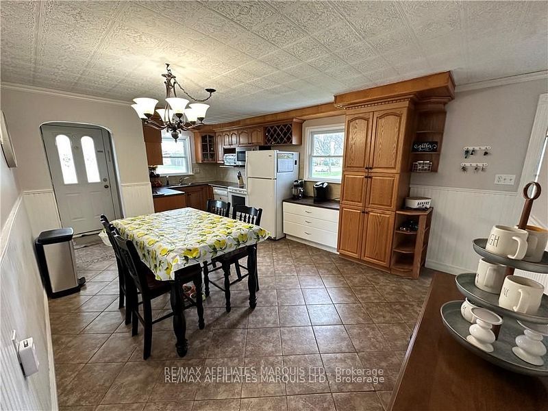 346 Thirteenth Street Property Photo 3