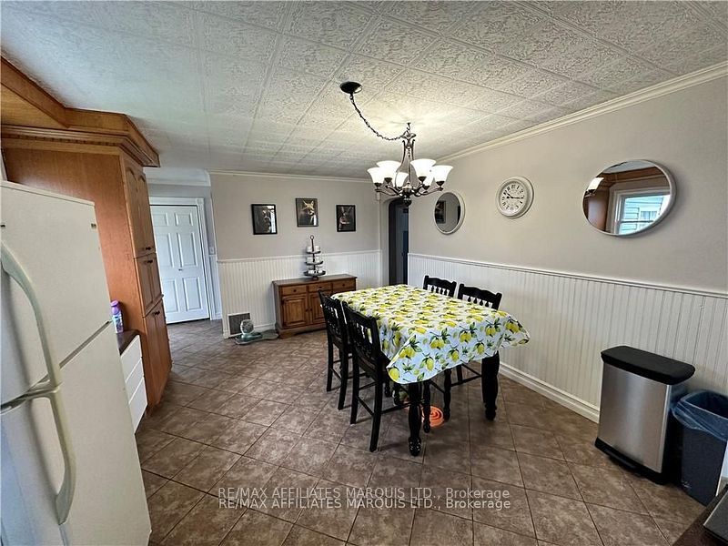 346 Thirteenth Street Property Photo 4