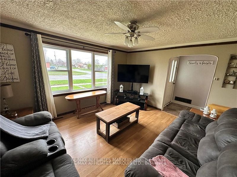 346 Thirteenth Street Property Photo 6