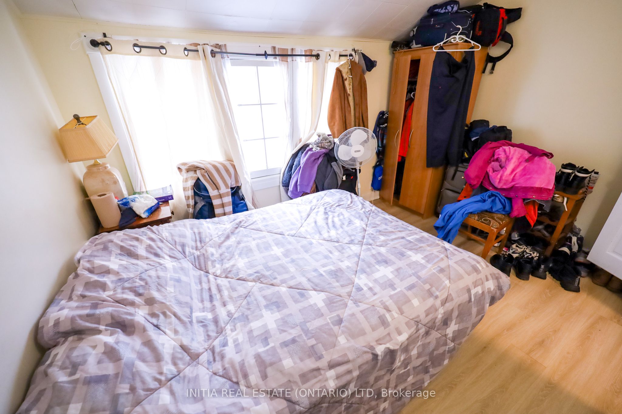 552 Adelaide Street N Property Photo 14
