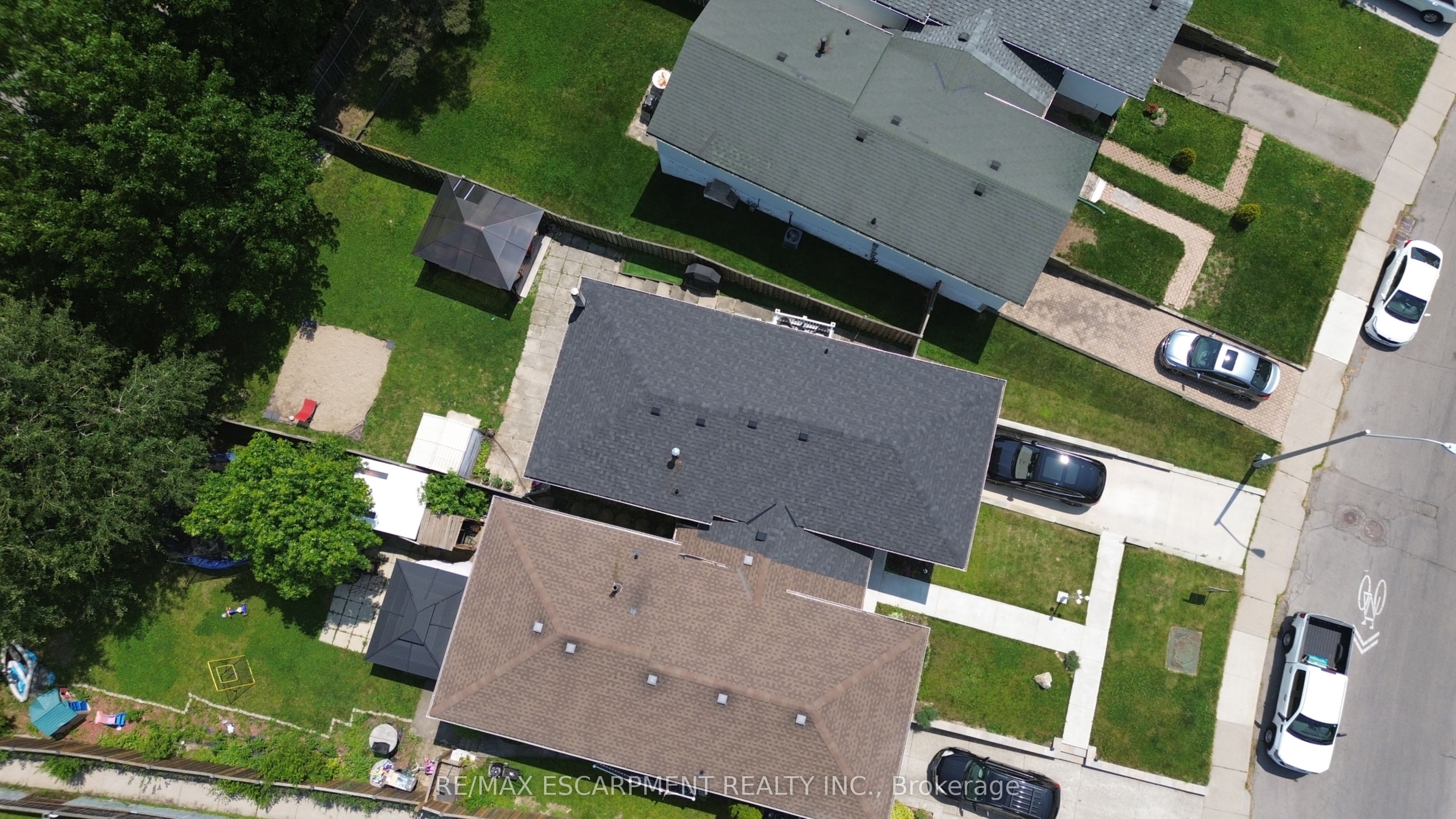 187 Wendover Dr Property Photo 7