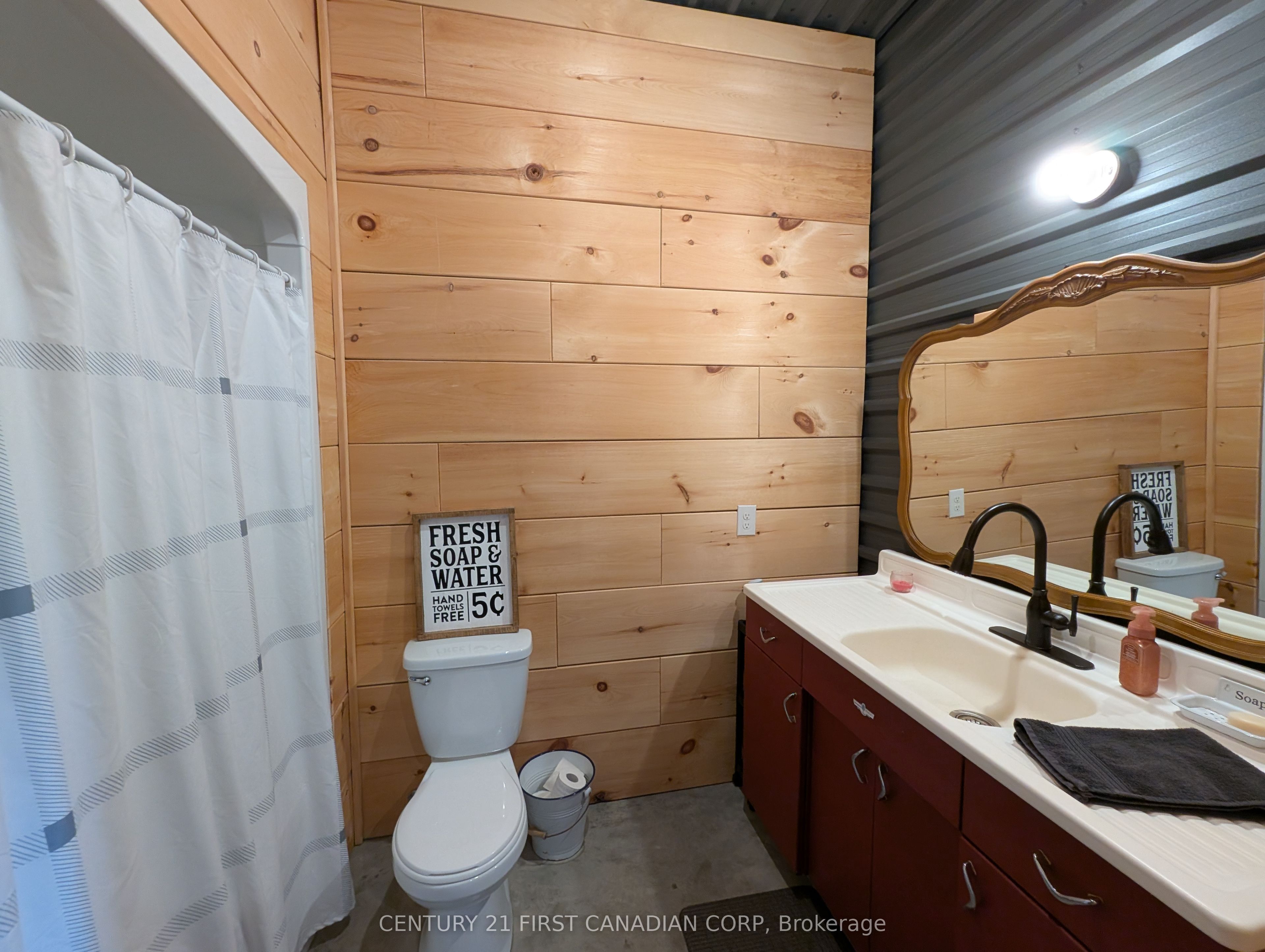 2102 Cameron Rd Property Photo 13