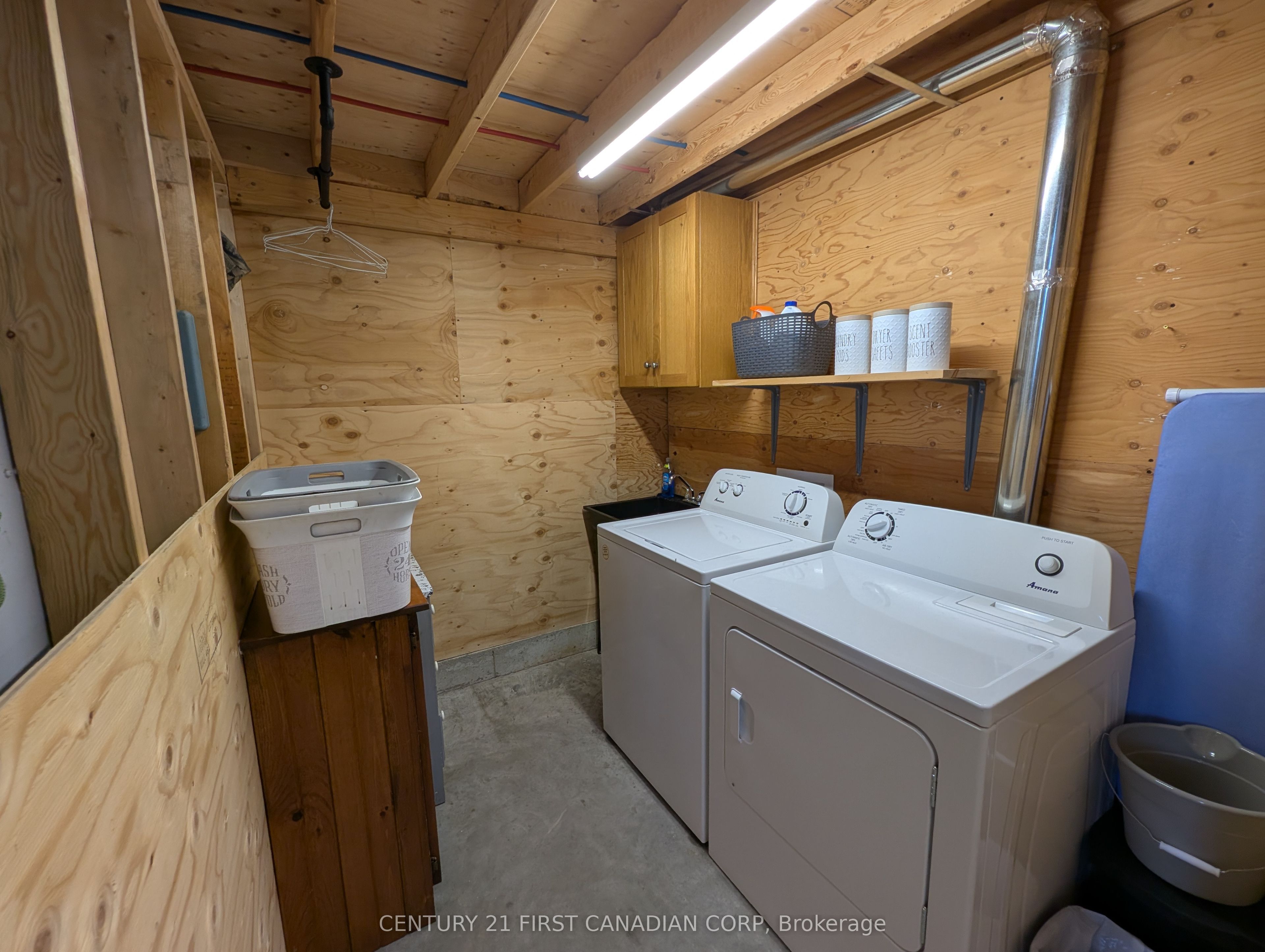 2102 Cameron Rd Property Photo 14