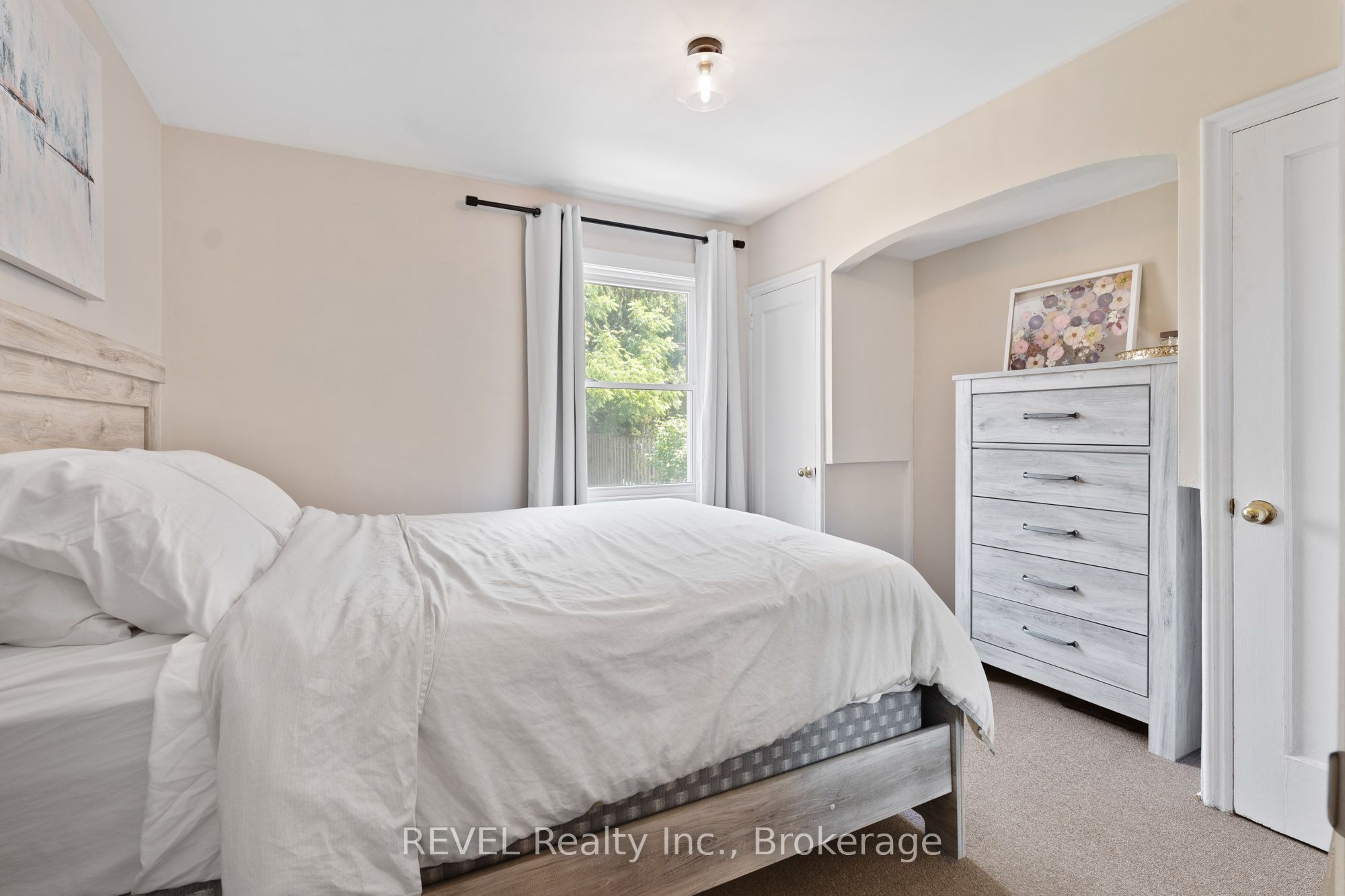 191 Auburn Avenue Property Photo 10