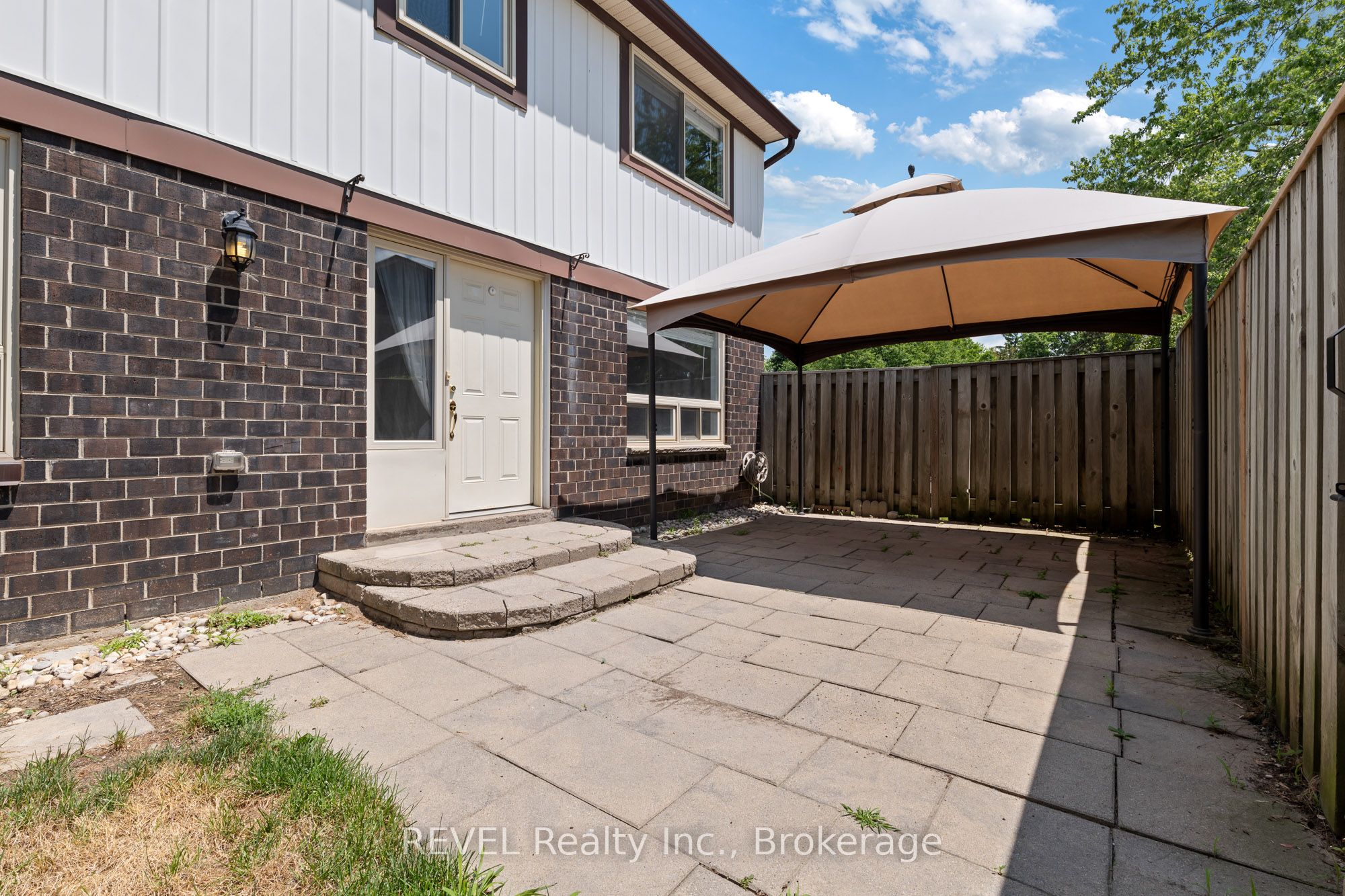 45 Marksam Rd Property Photo 2