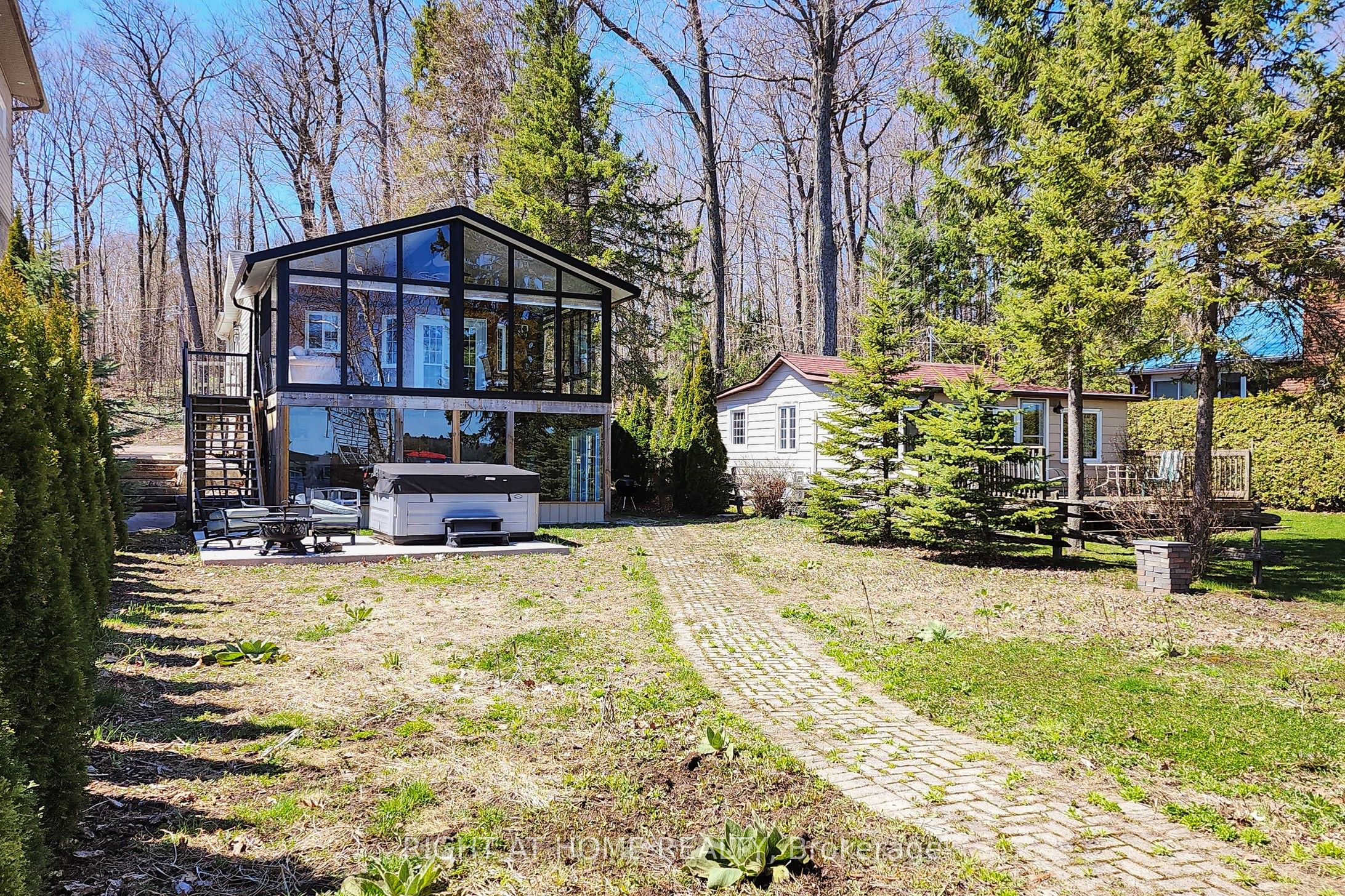 36 Hills Road Property Photo 1
