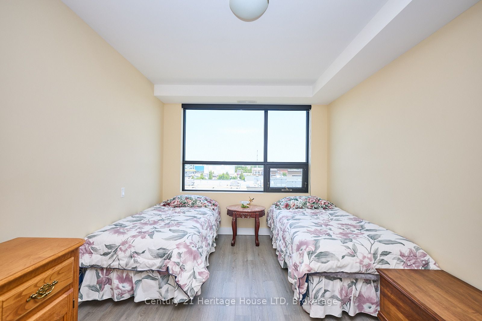 300g Fourth Avenue 304 Property Photo 17