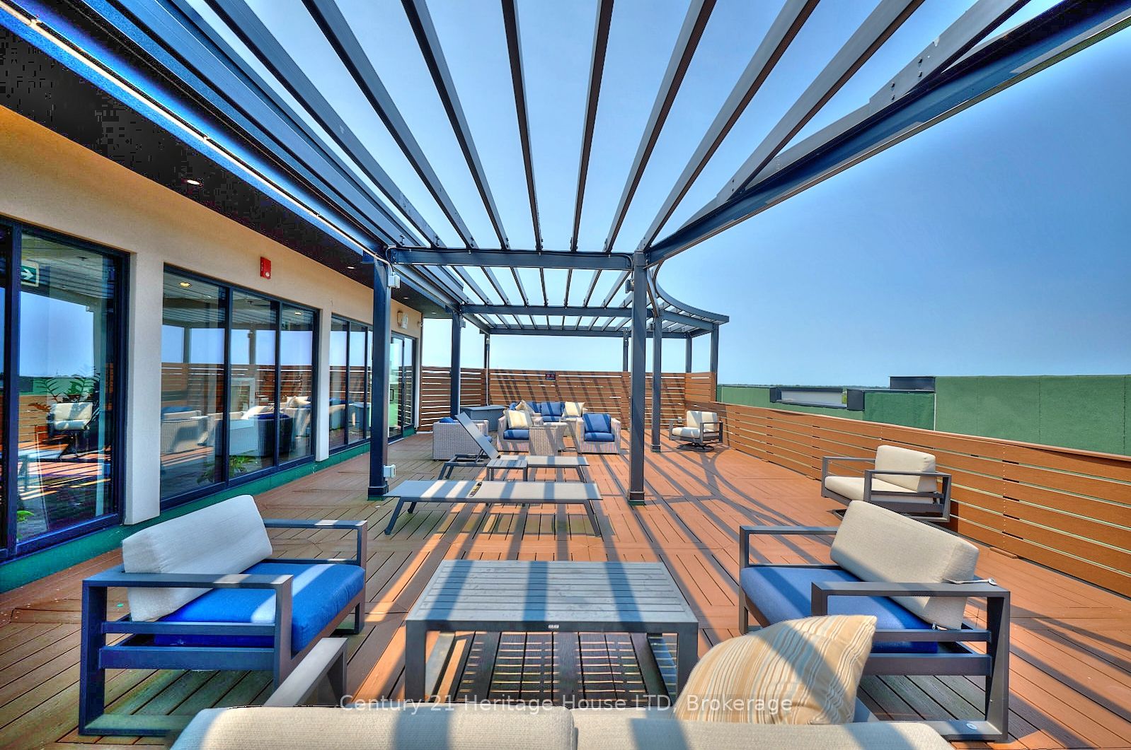 300g Fourth Avenue 304 Property Photo 20