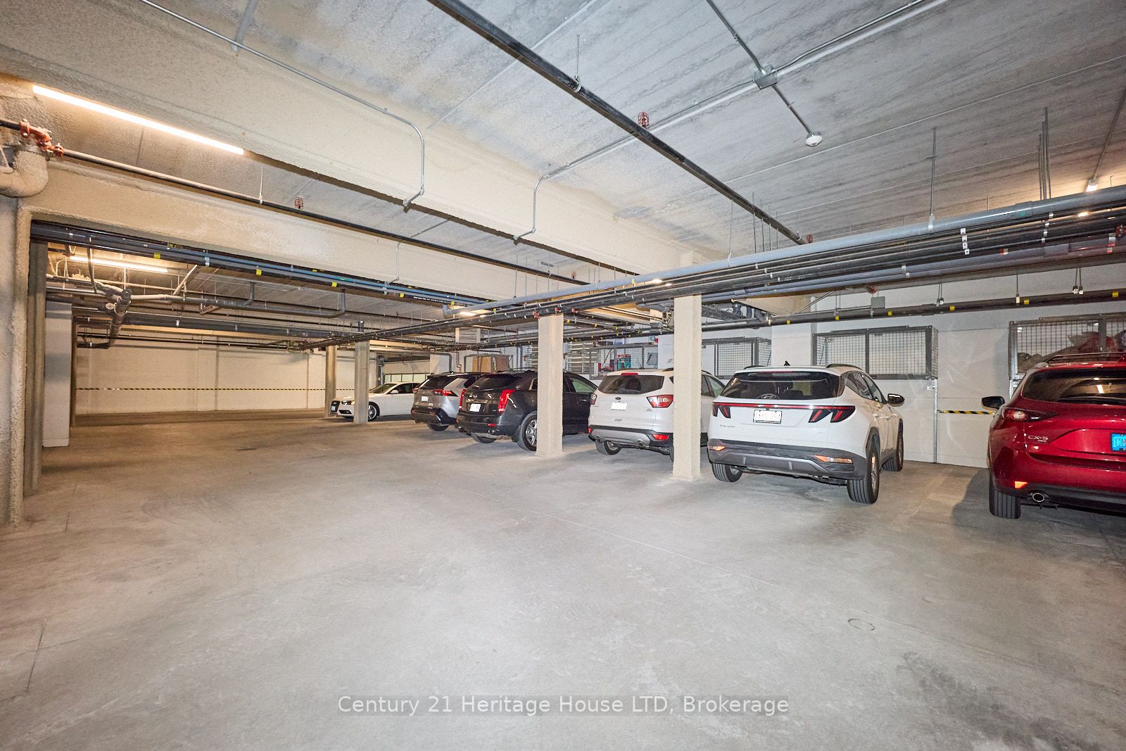 300g Fourth Avenue 304 Property Photo 28