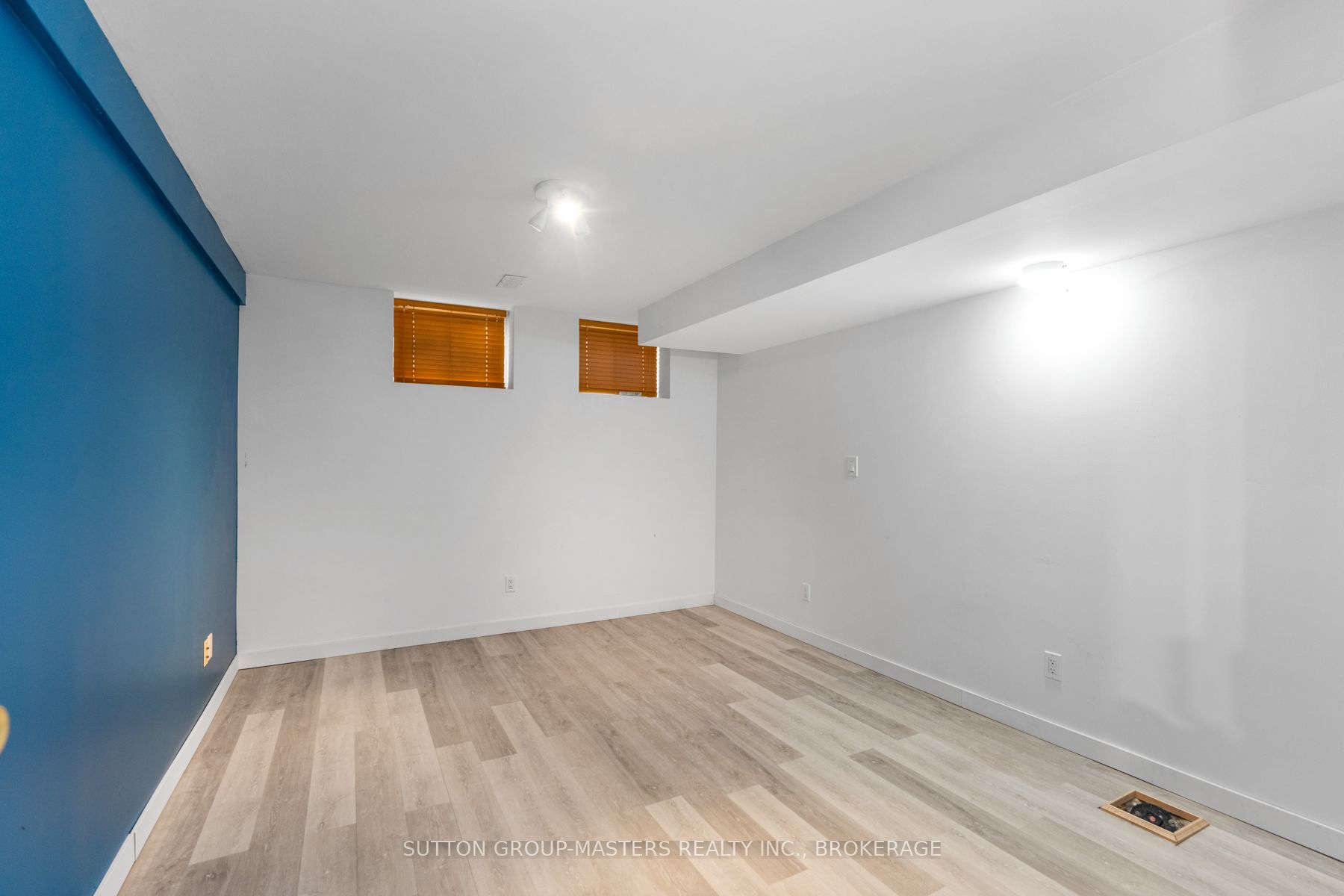 312 Boxwood Street Property Photo 36