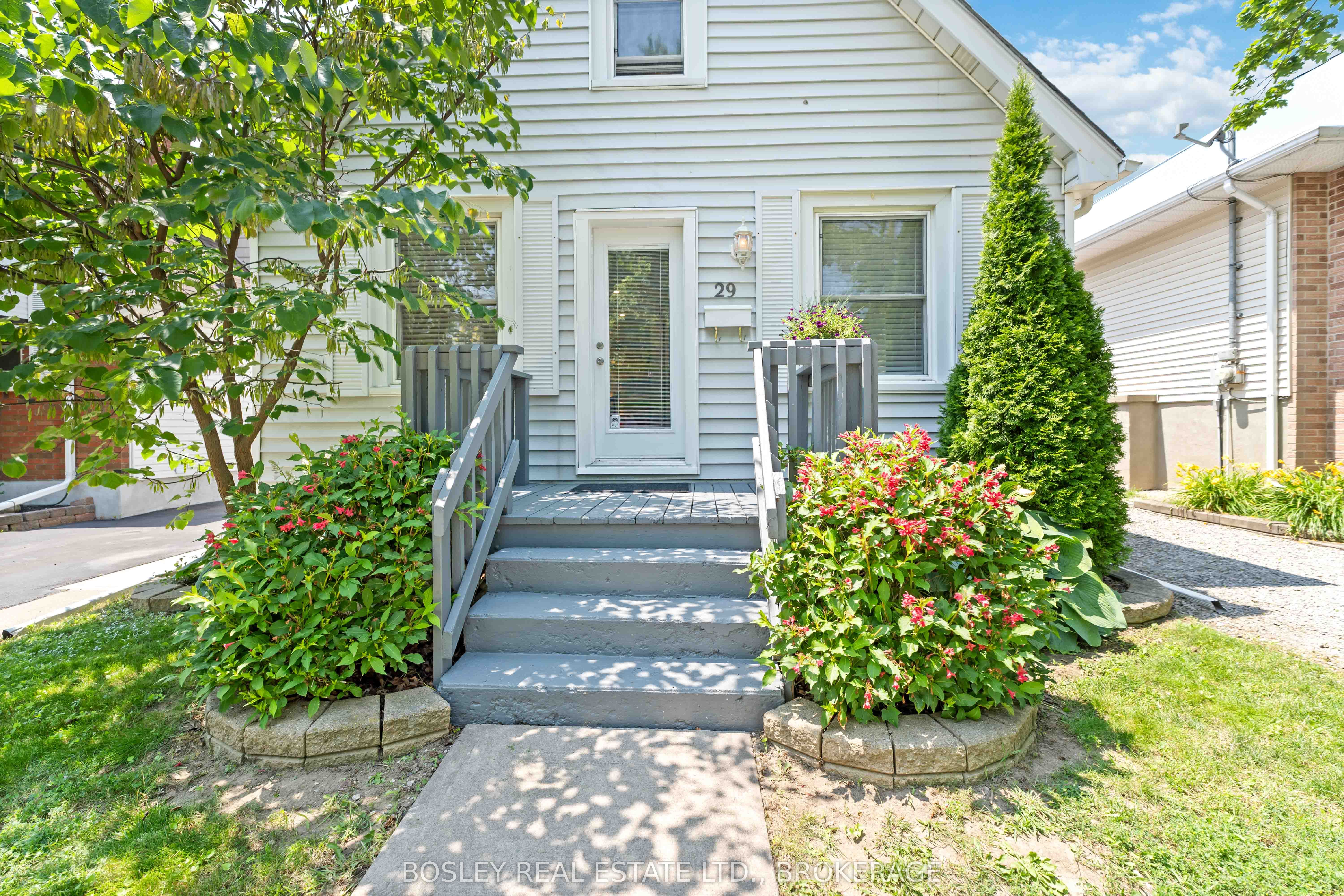29 Mildred Avenue Property Photo 2