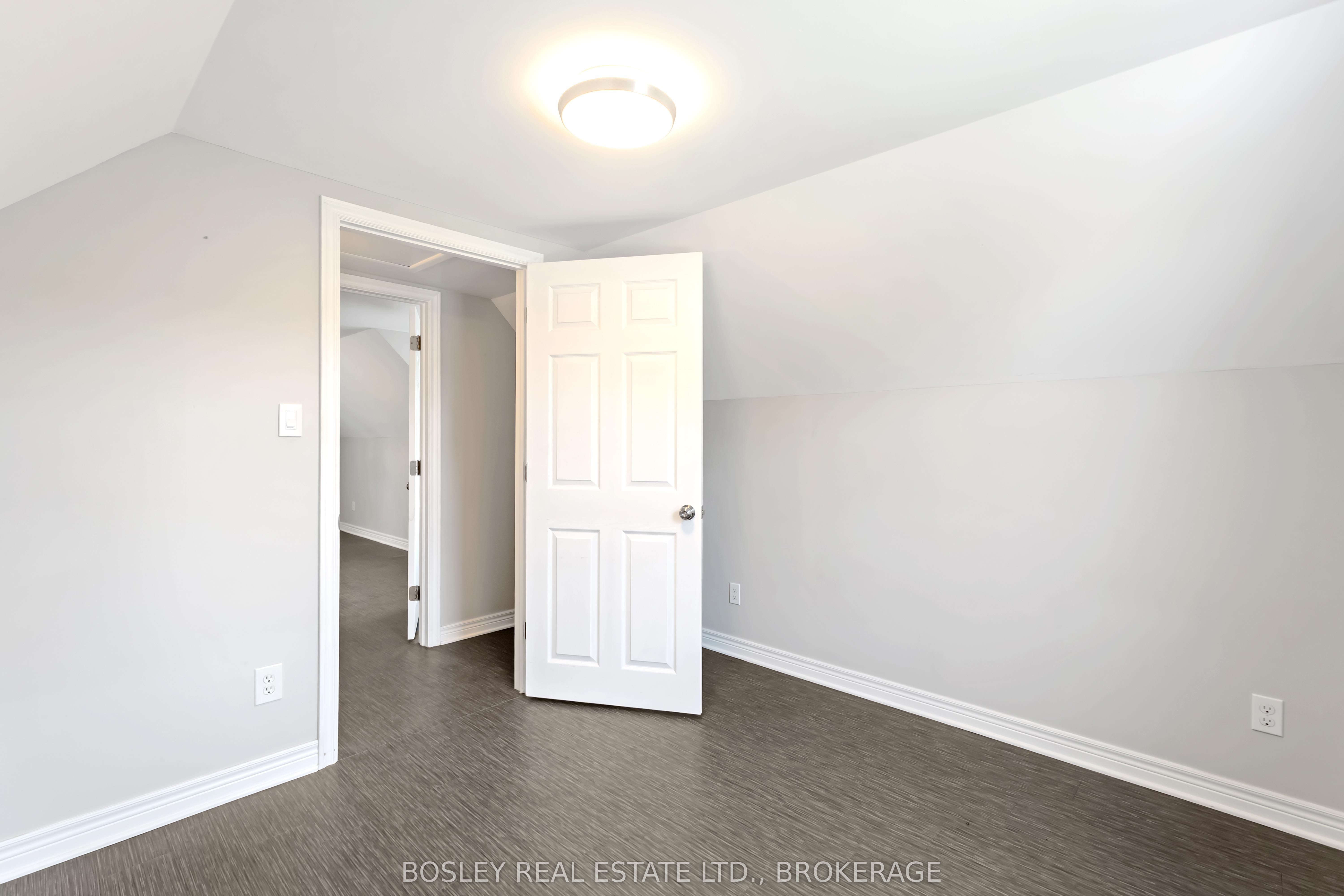 29 Mildred Avenue Property Photo 27