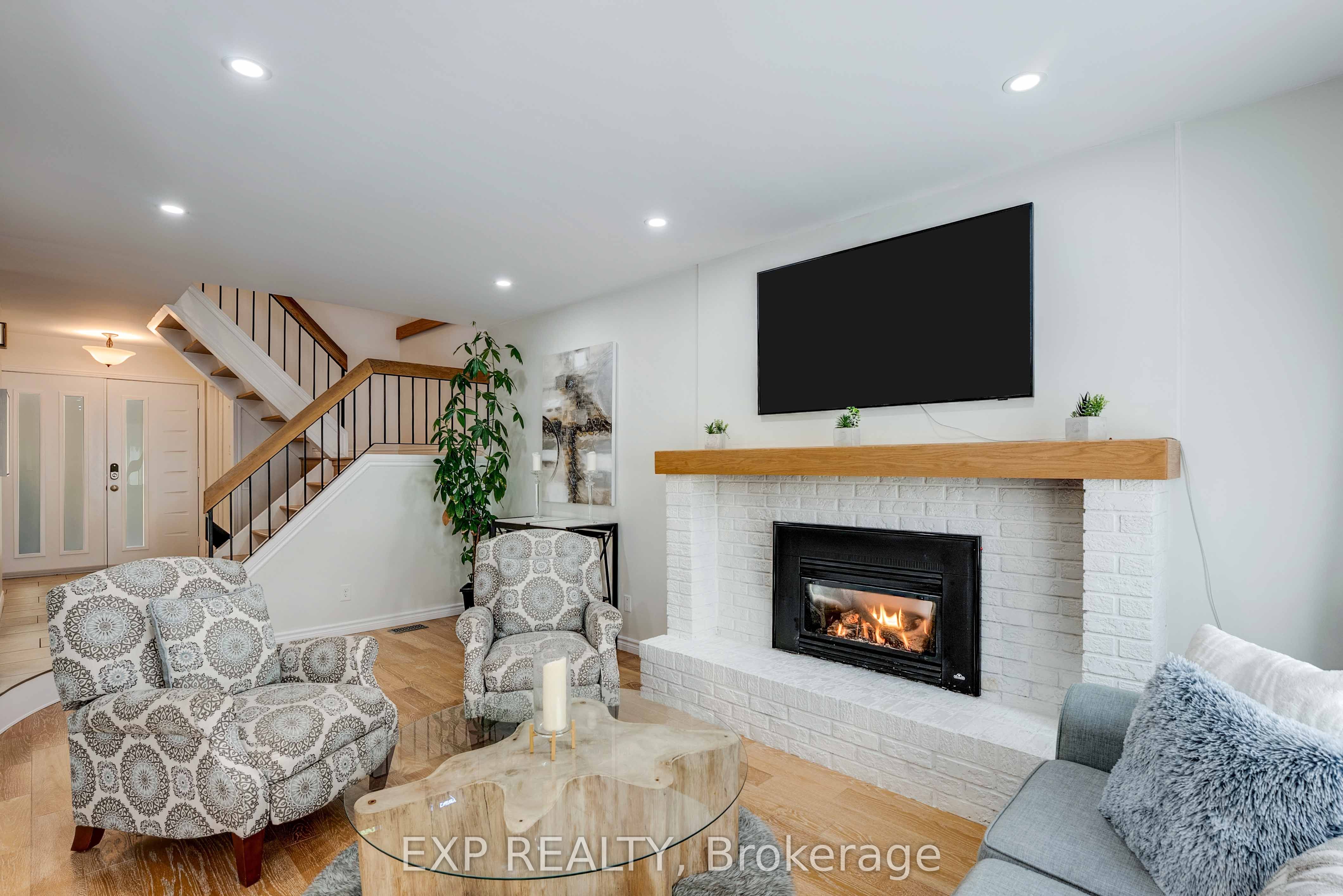 113 Oneida Place Property Photo 2