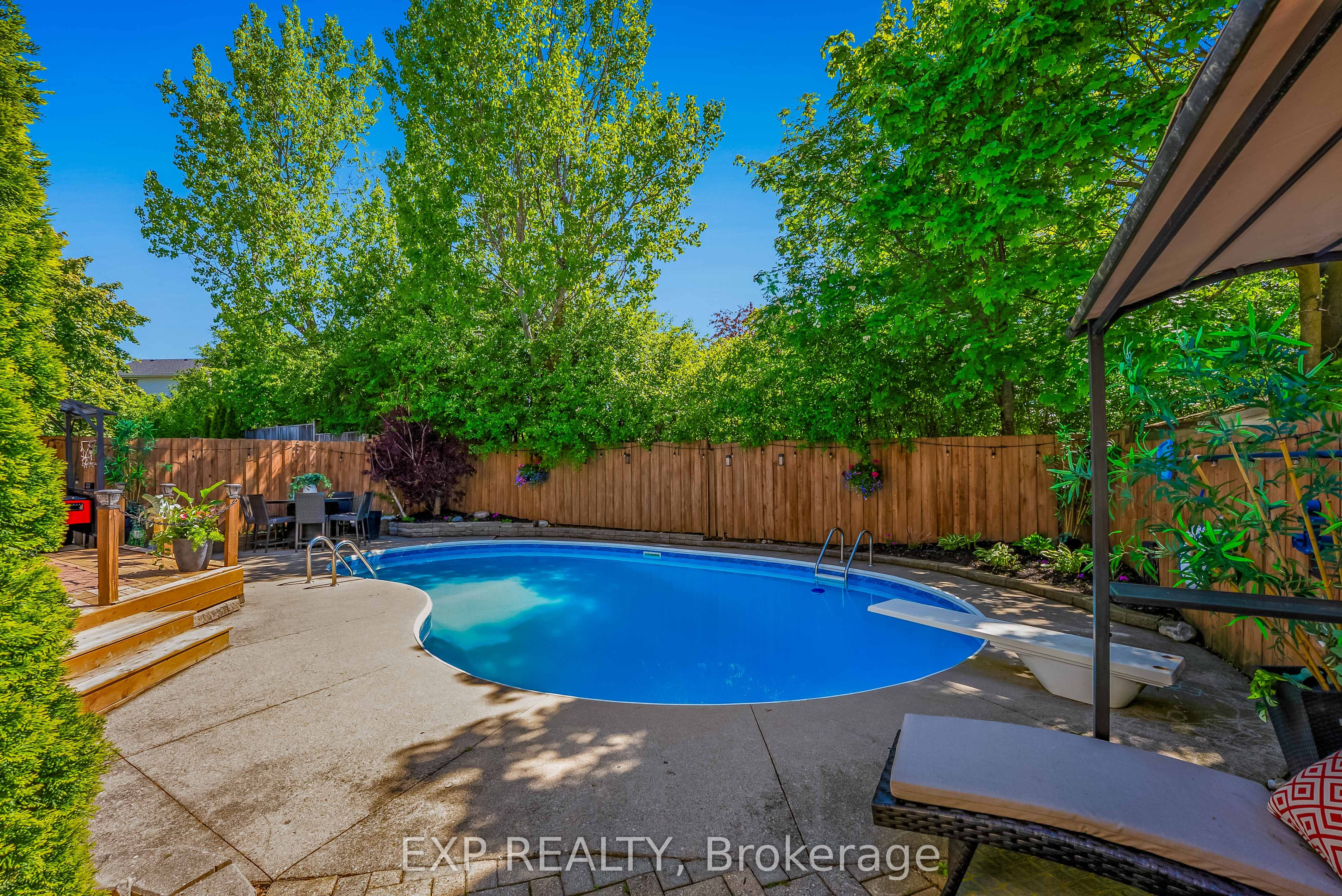 113 Oneida Place Property Photo 42