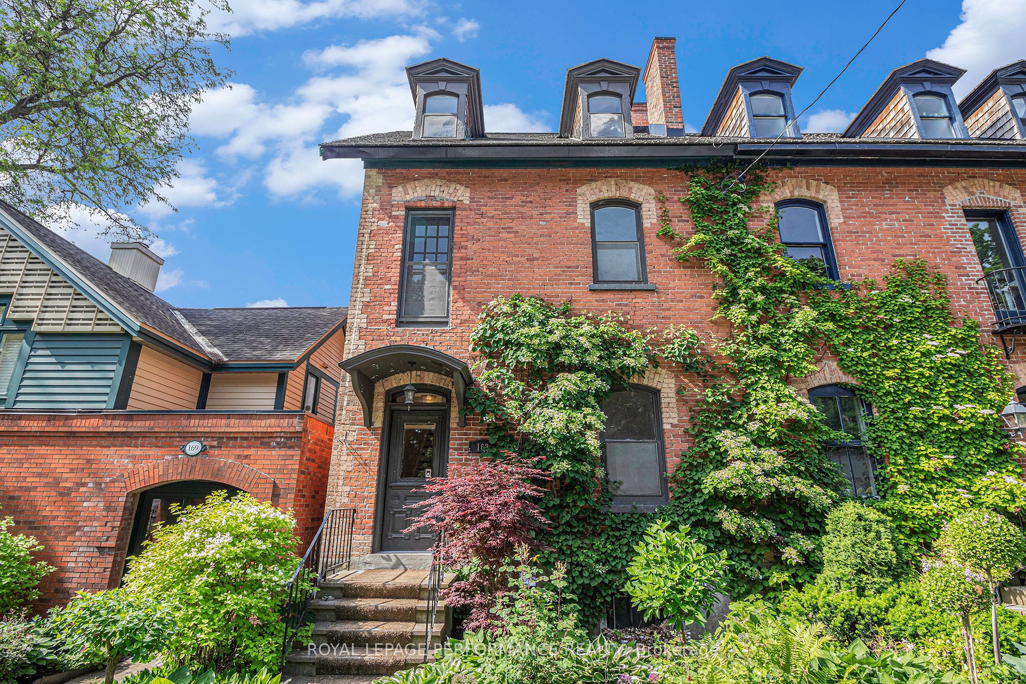 167 Mackay Street