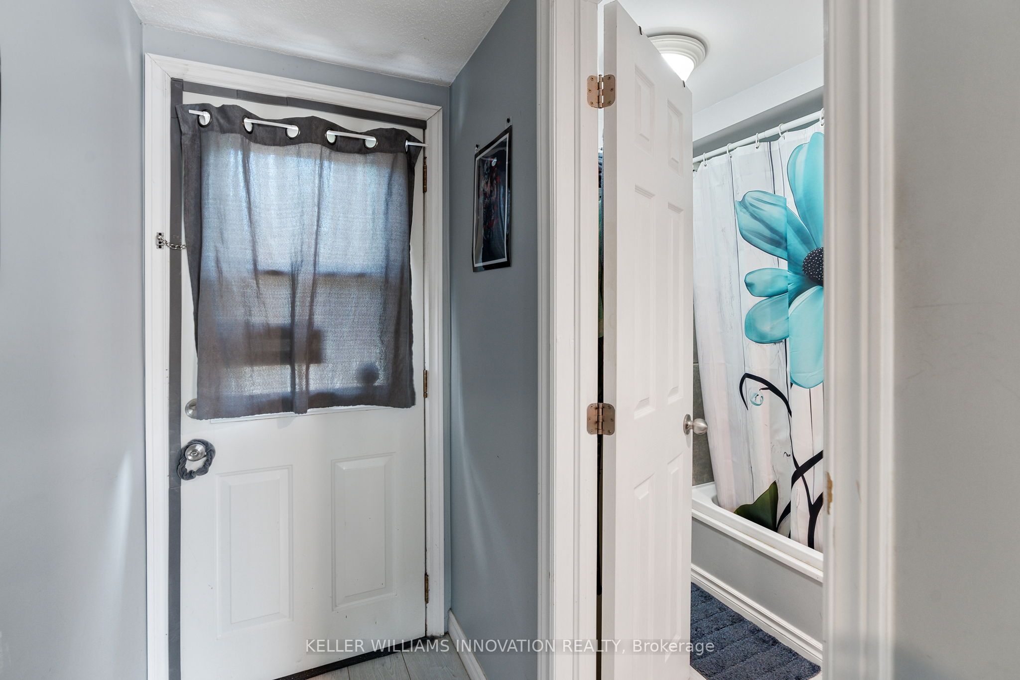 23 Railway Street Property Photo 4