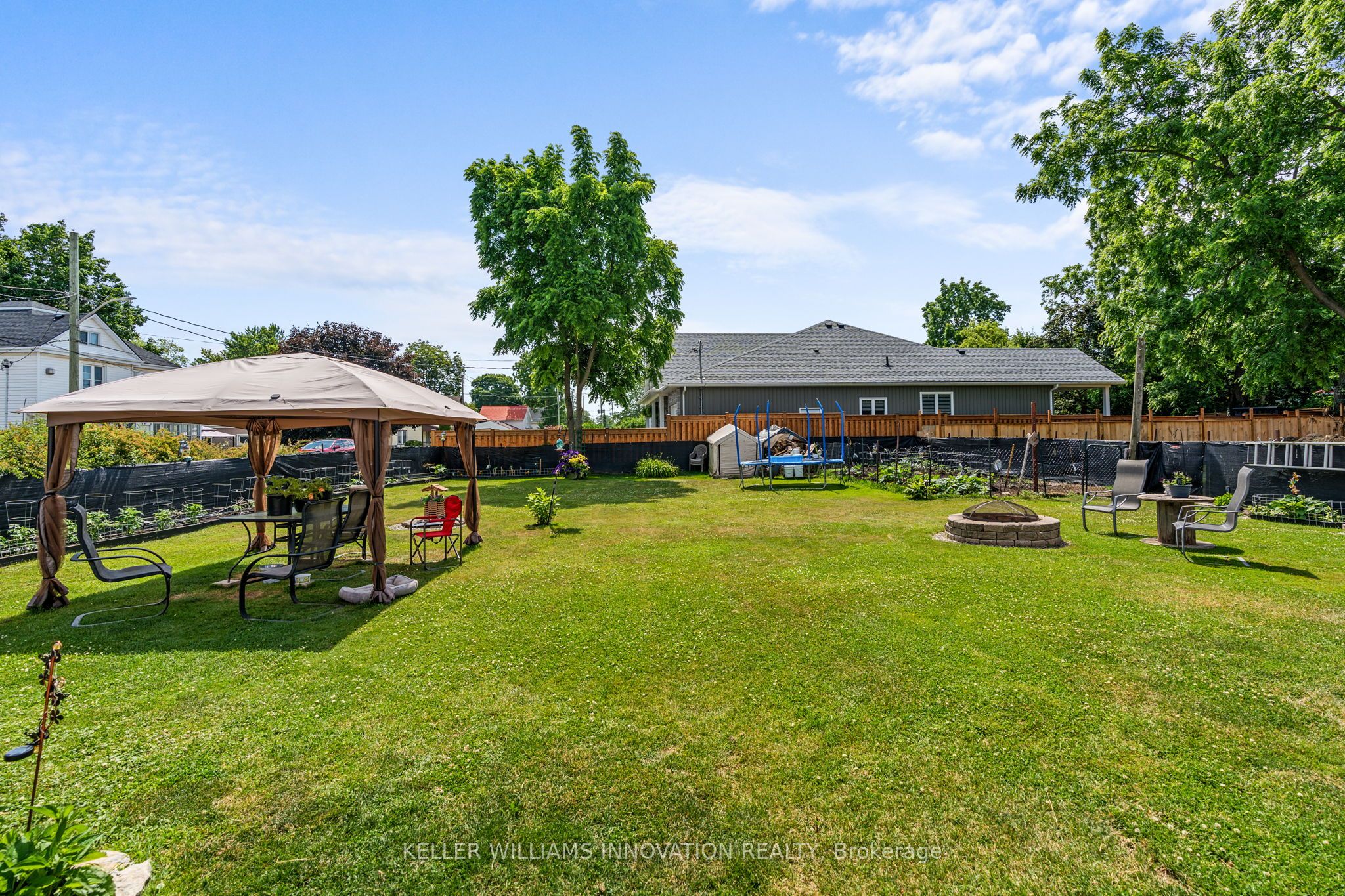 23 Railway Street Property Photo 27