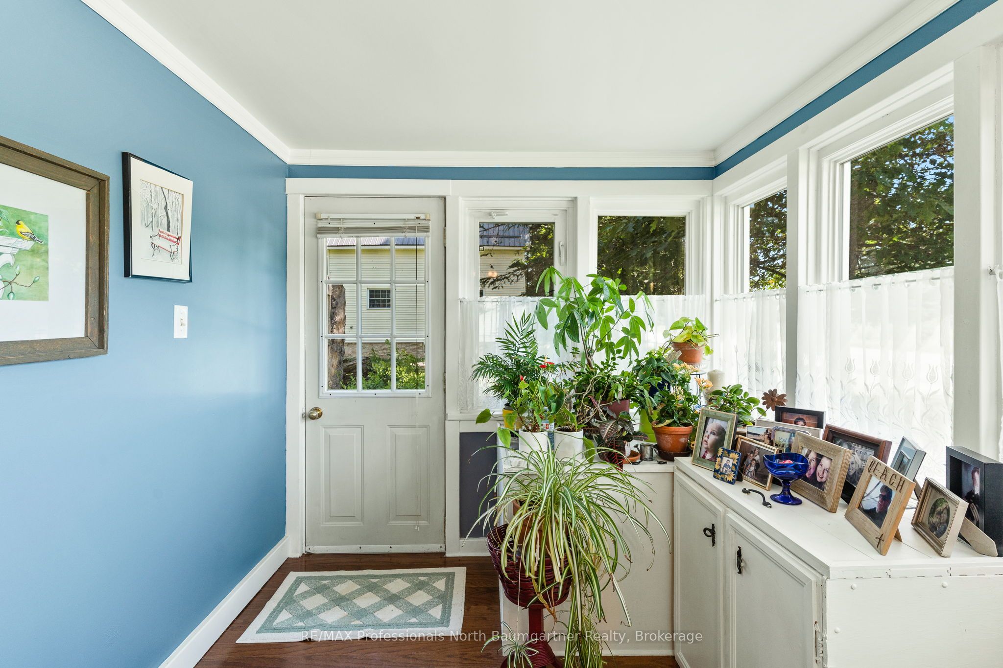 4745 Gelert Road Property Photo 6