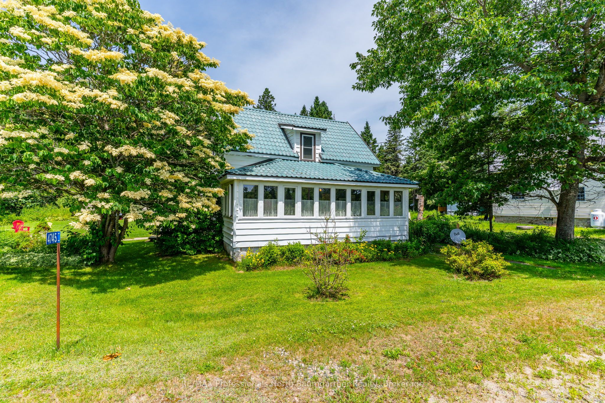 4745 Gelert Road Property Photo 30