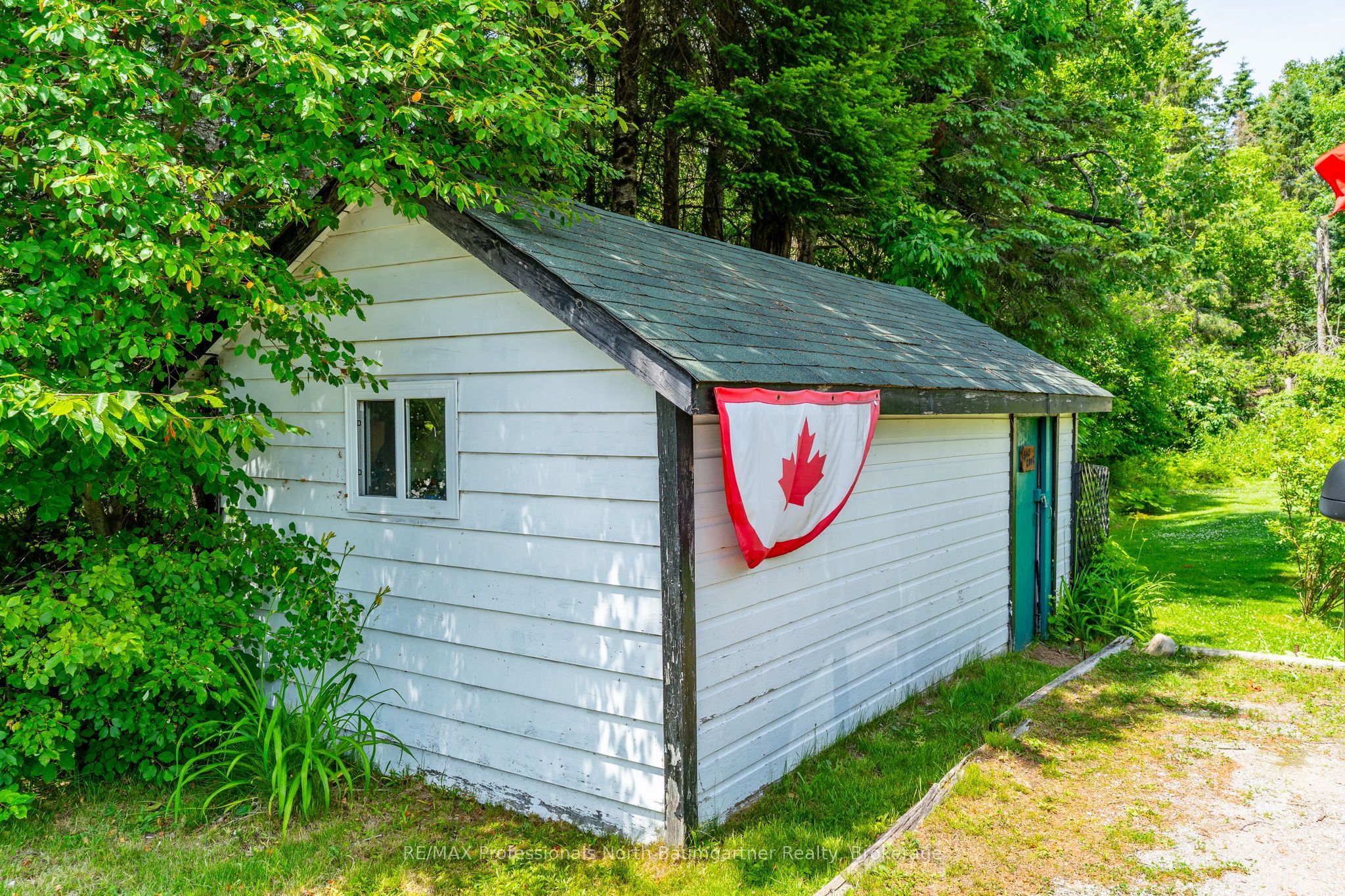 4745 Gelert Road Property Photo 33