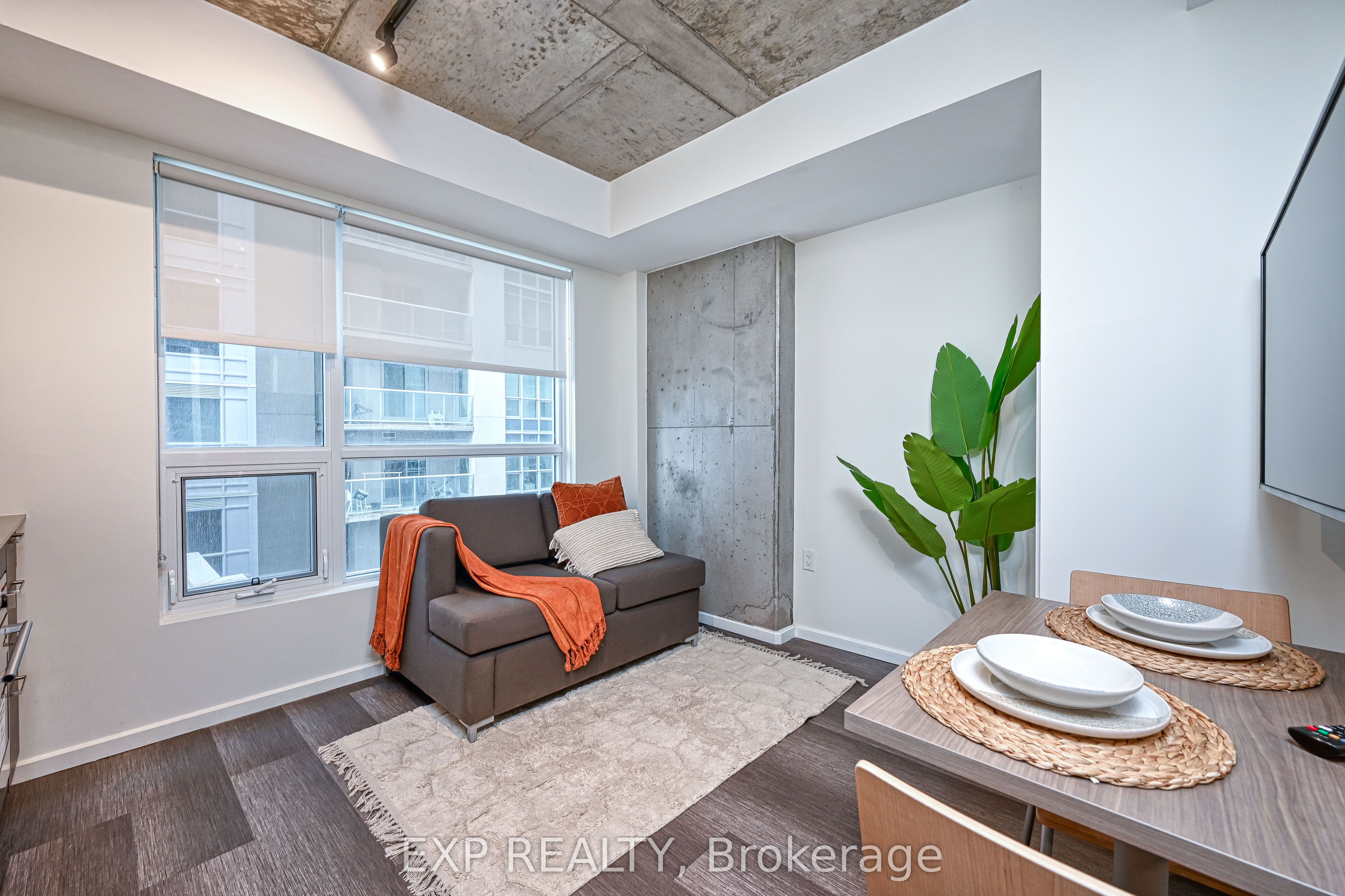 211 Besserer Street R502-a Property Photo 1