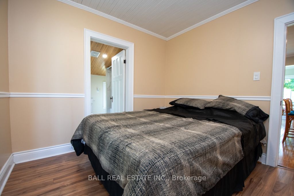 36 Park Street E Property Photo 48