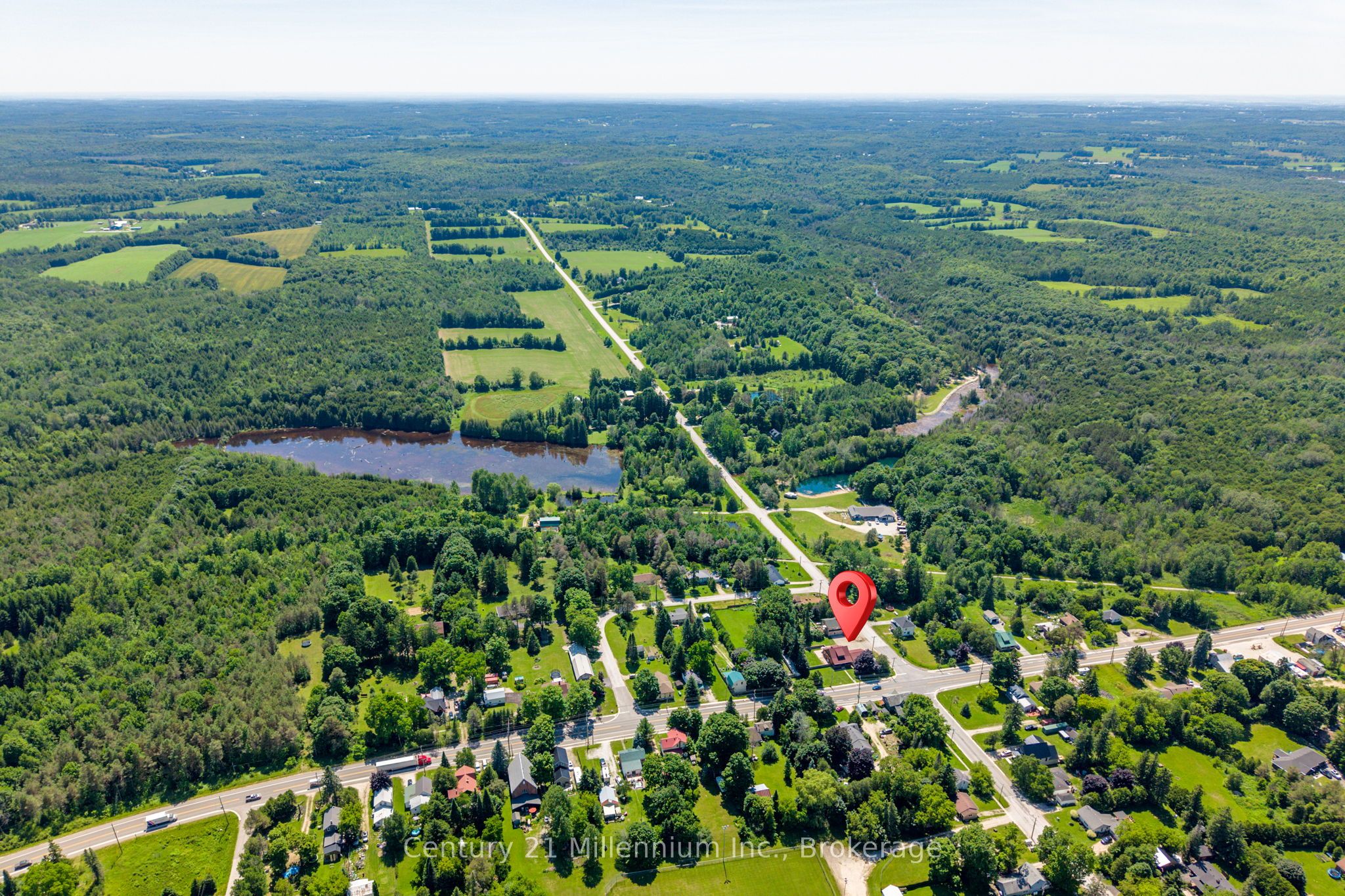 776856 10 Highway Property Photo 6