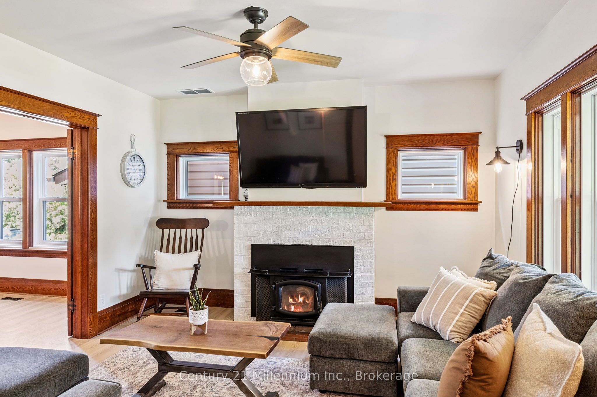 776856 10 Highway Property Photo 23