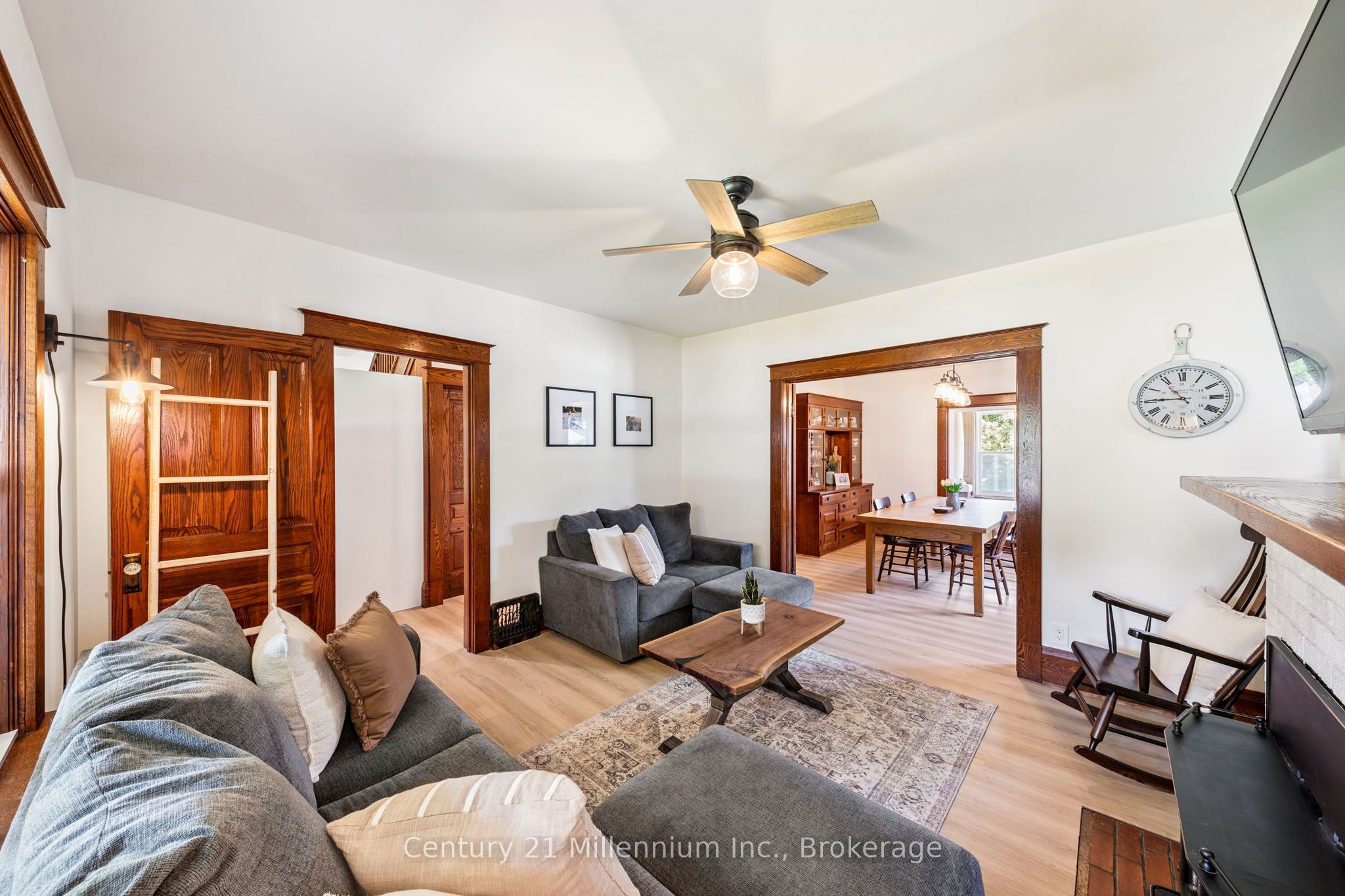 776856 10 Highway Property Photo 24