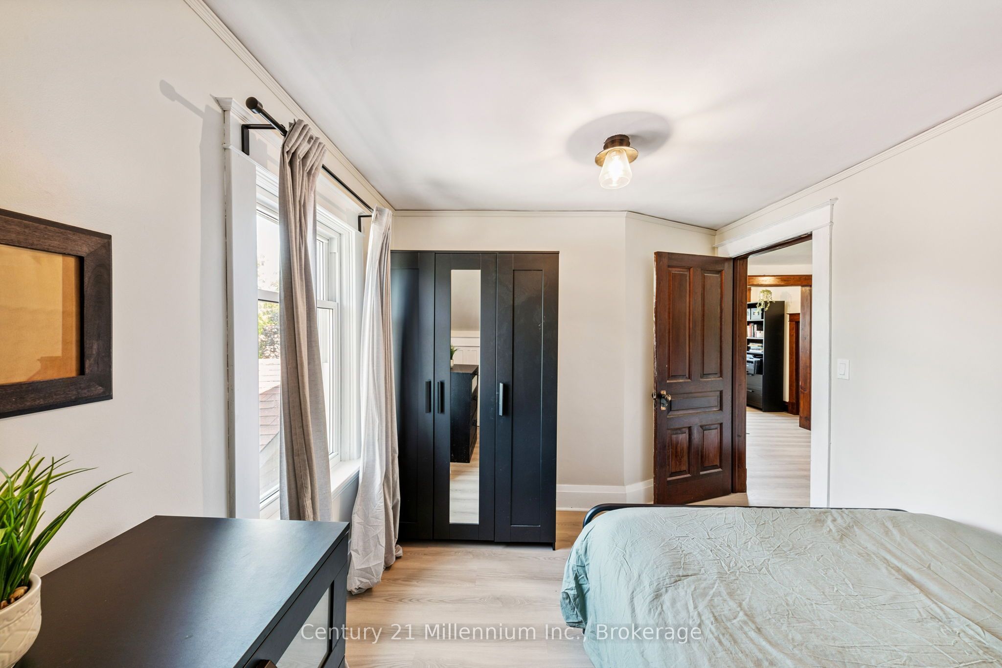 776856 10 Highway Property Photo 35