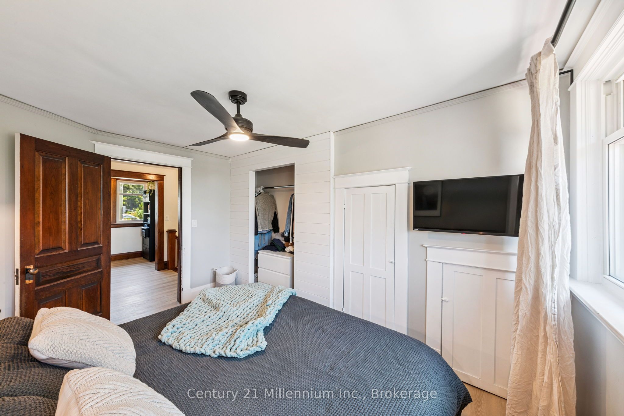 776856 10 Highway Property Photo 37