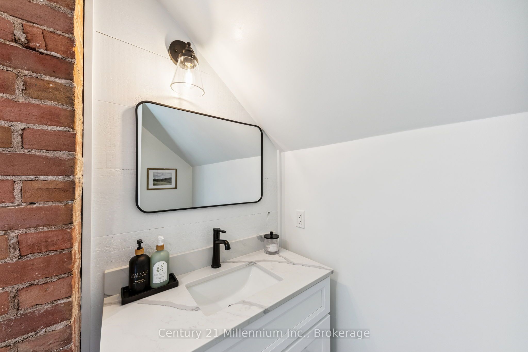 776856 10 Highway Property Photo 40