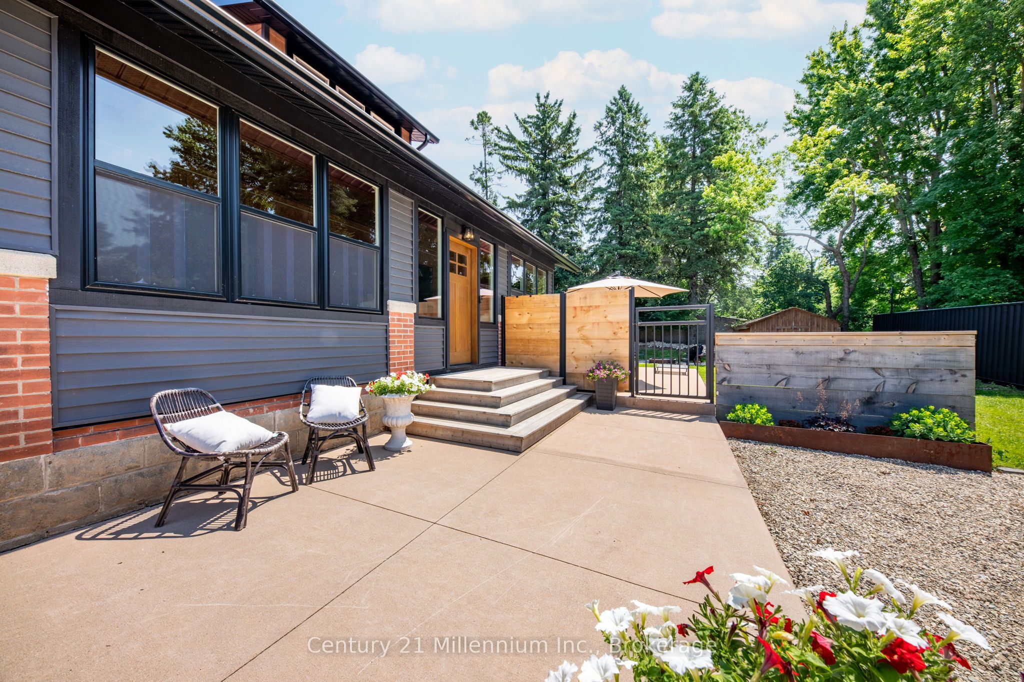 776856 10 Highway Property Photo 45