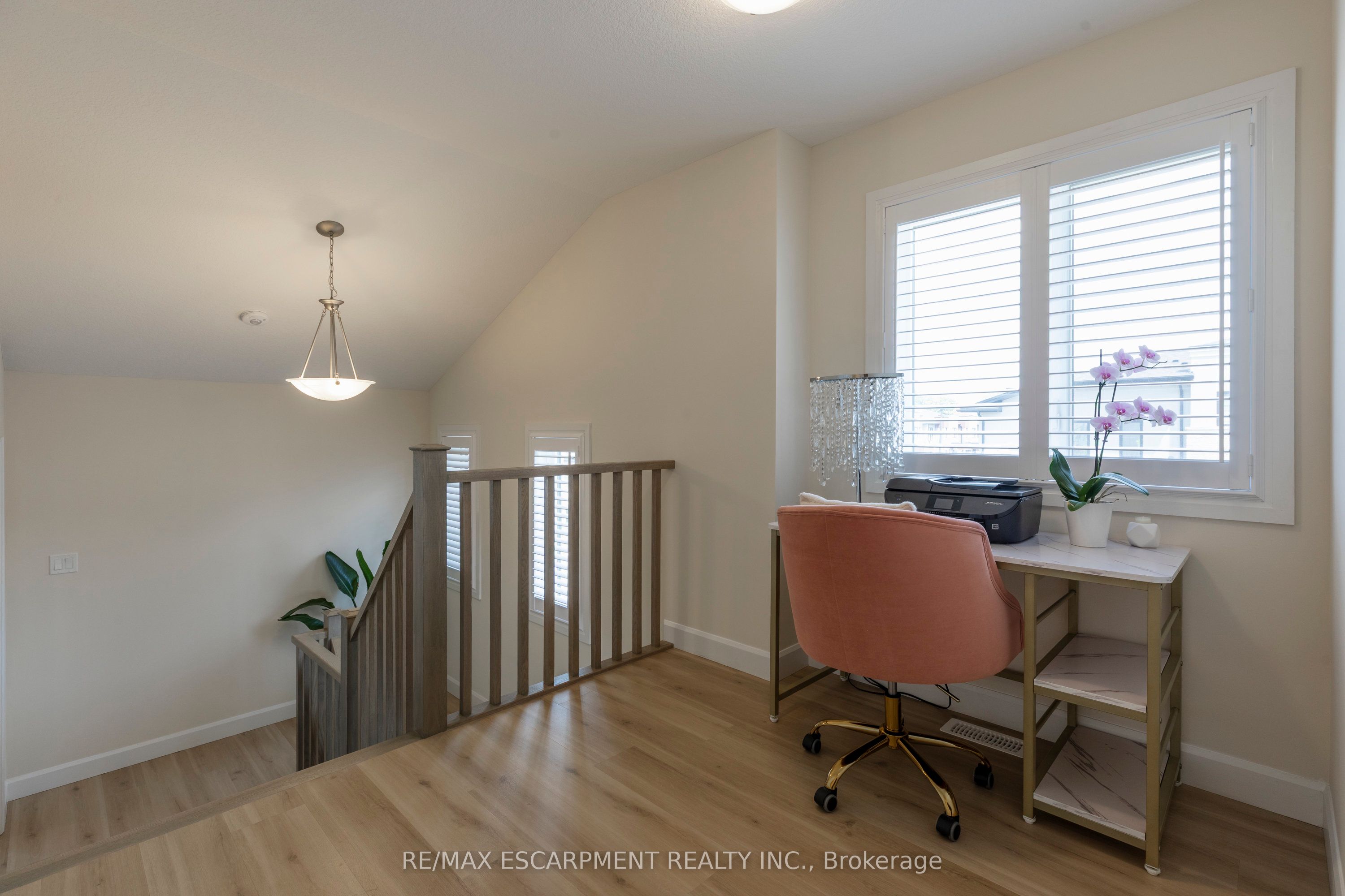 31 Southam Lane Property Photo 18